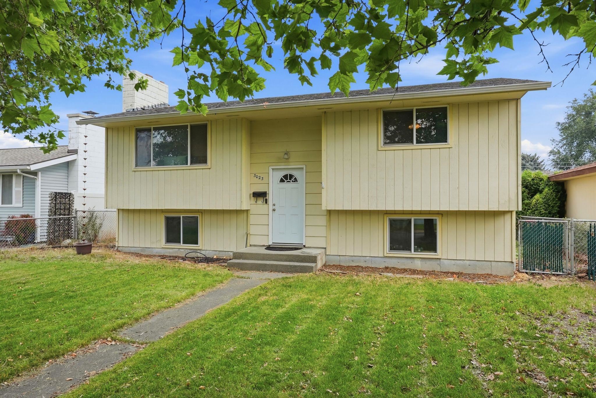 3023 E Ermina Ave - Photo 3