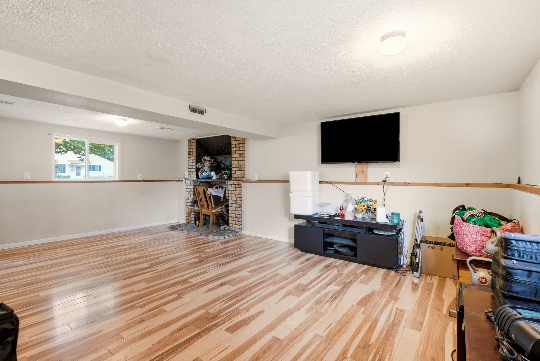 3023 E Ermina Ave - Photo 18