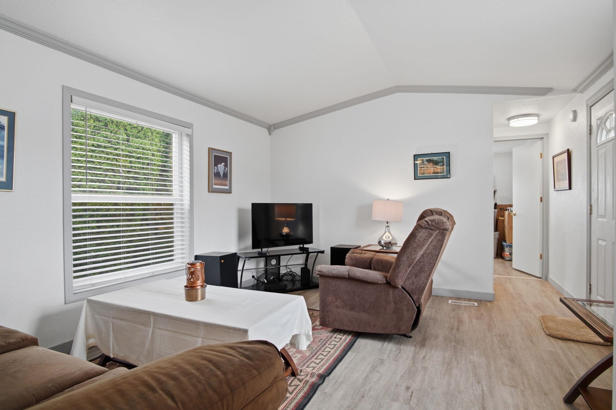 2201 N Craig Rd - Photo 4
