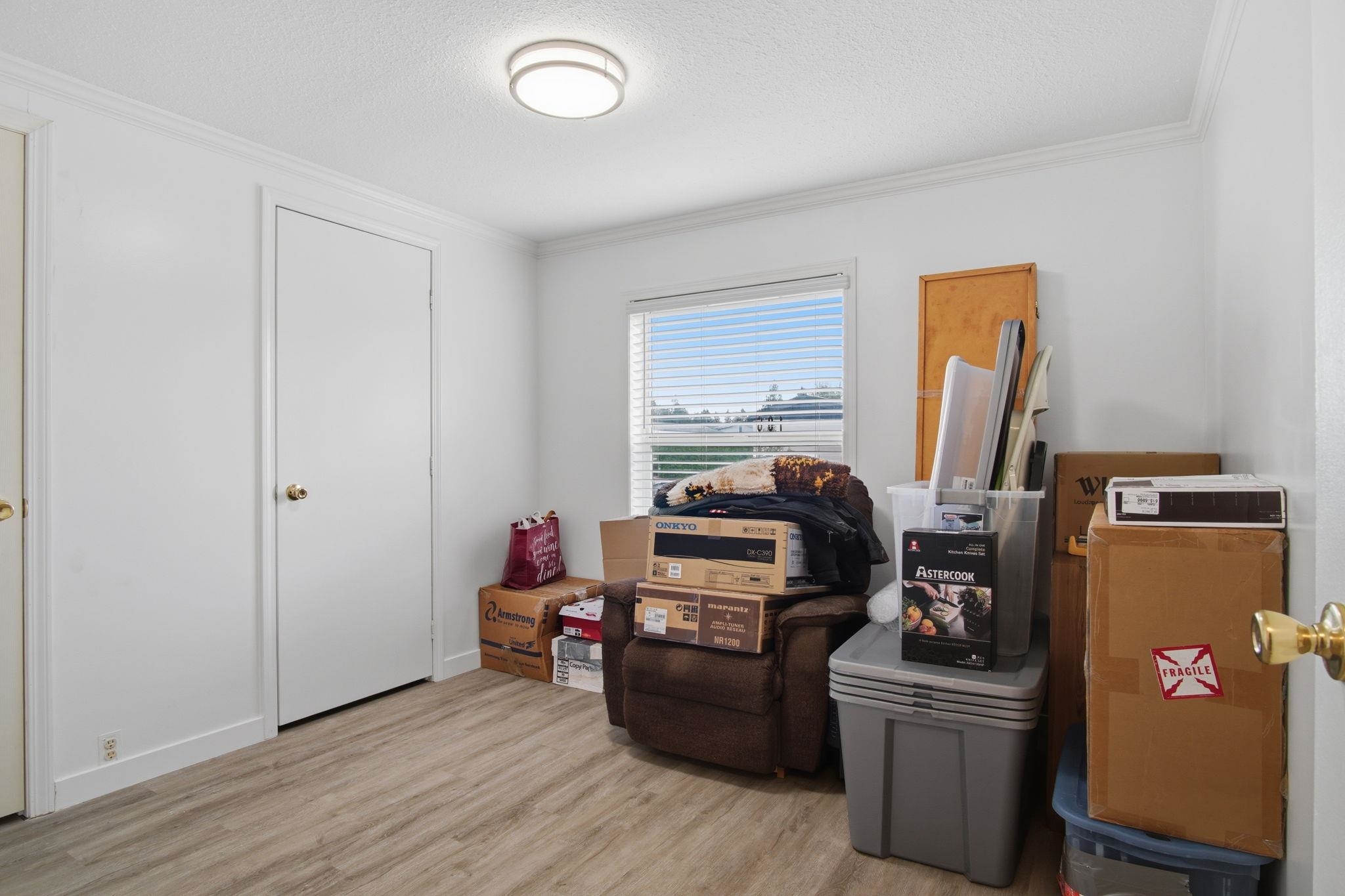 2201 N Craig Rd - Photo 15