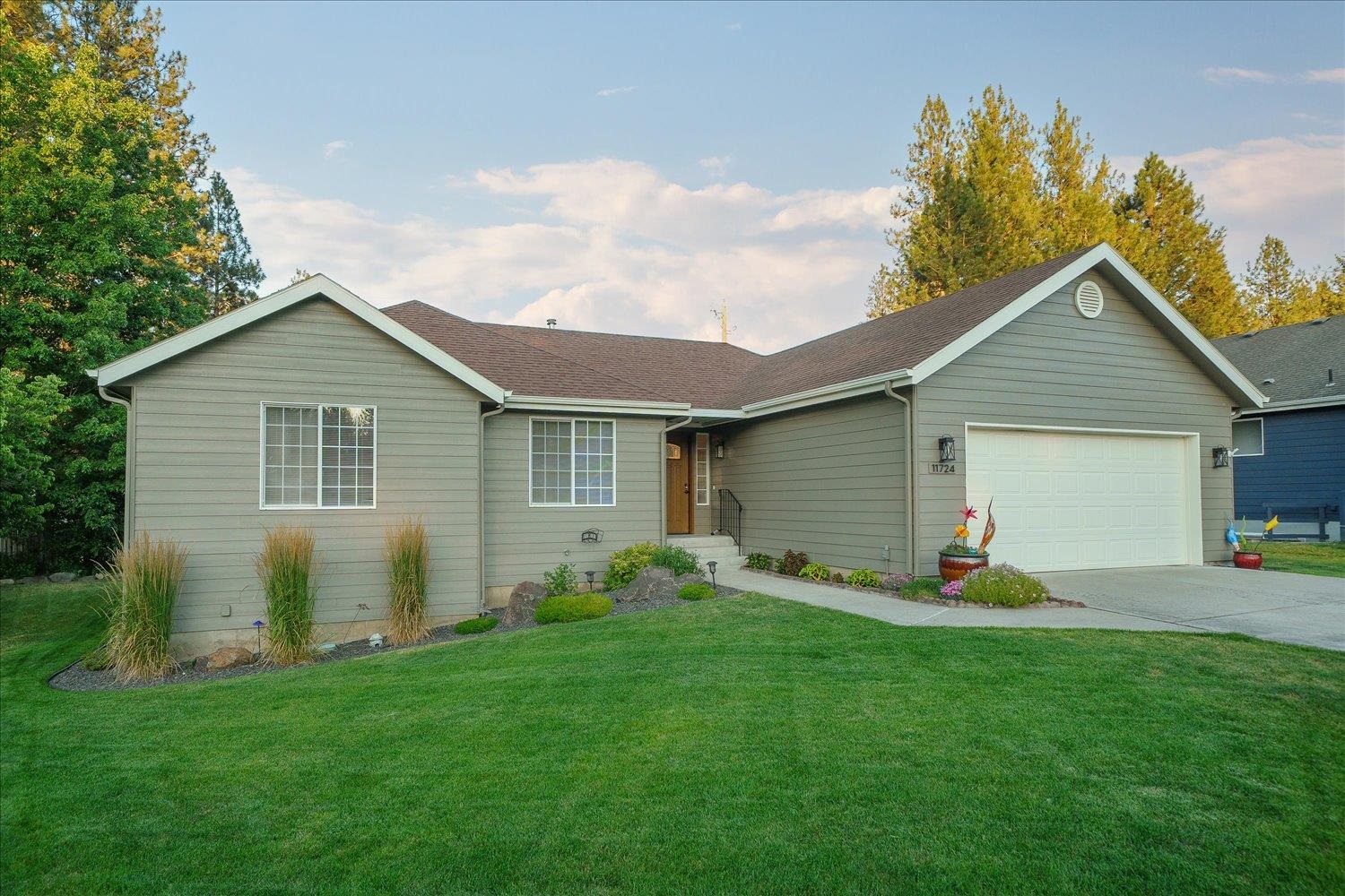 11724 N Kathy Ln - Photo 2