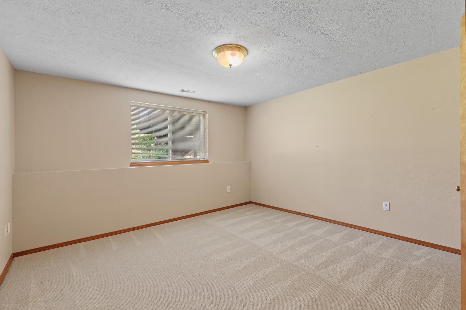6502 N Park View Ln - Photo 23
