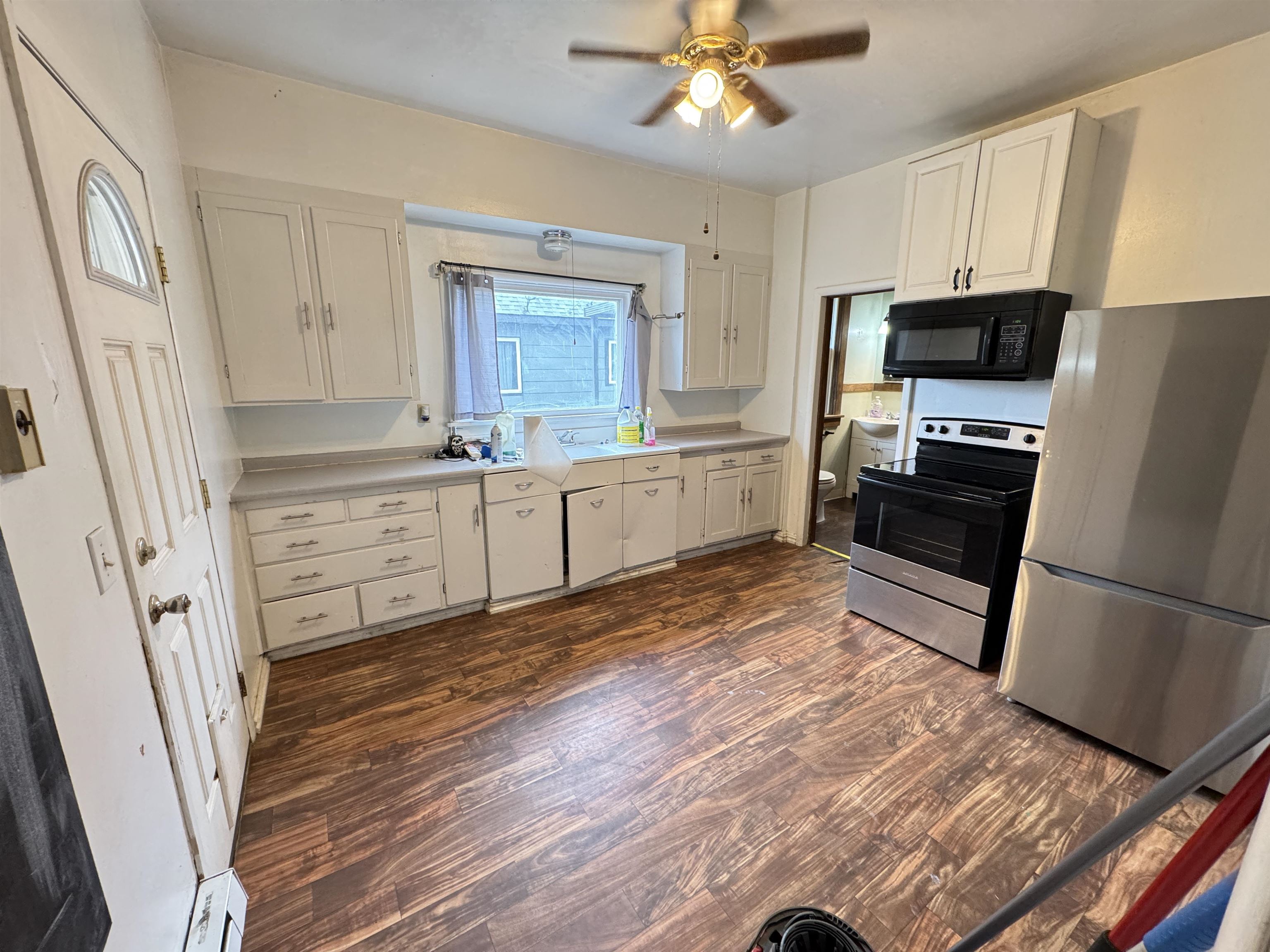327 E Gordon Ave - Photo 9
