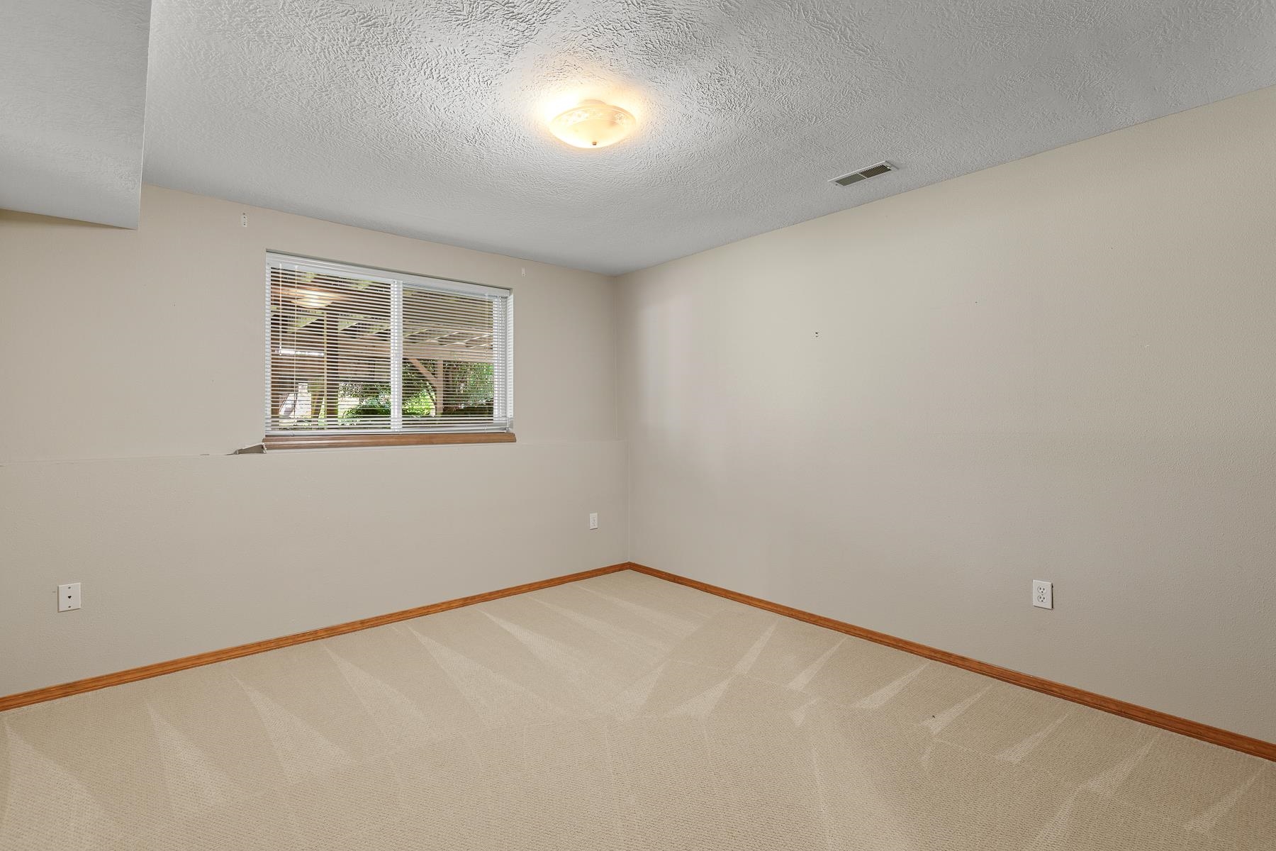 6502 N Park View Ln - Photo 24