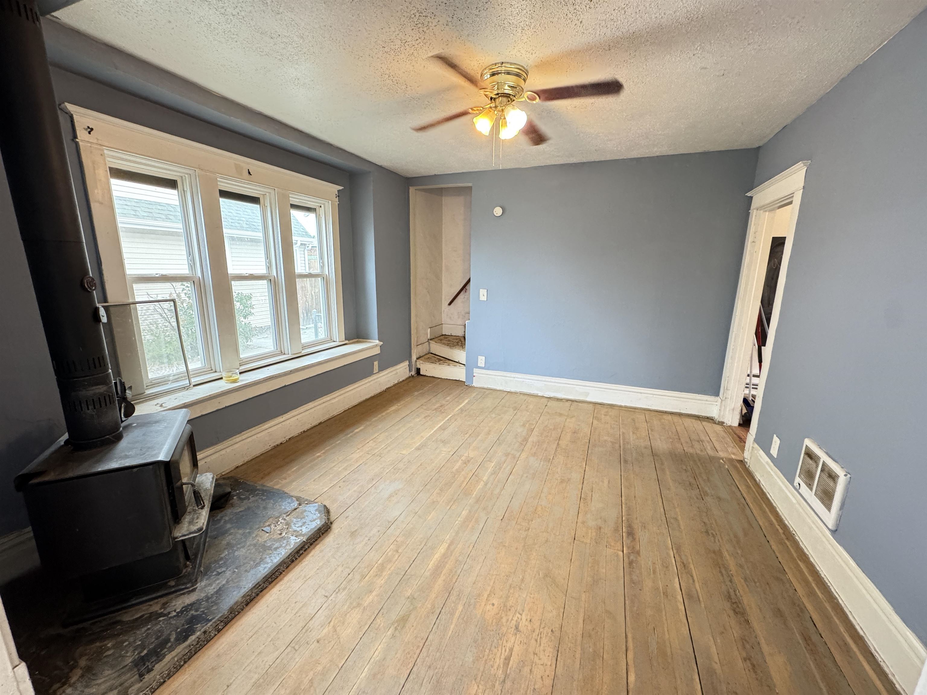 327 E Gordon Ave - Photo 7