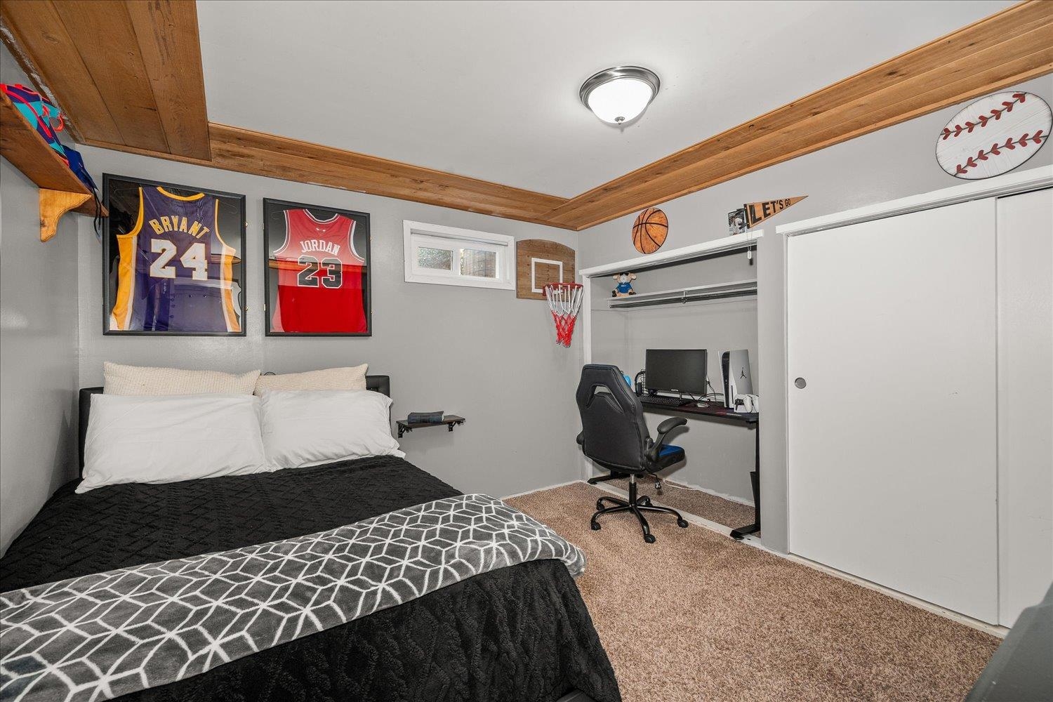22309 W MCFARLANE Rd - Photo 17