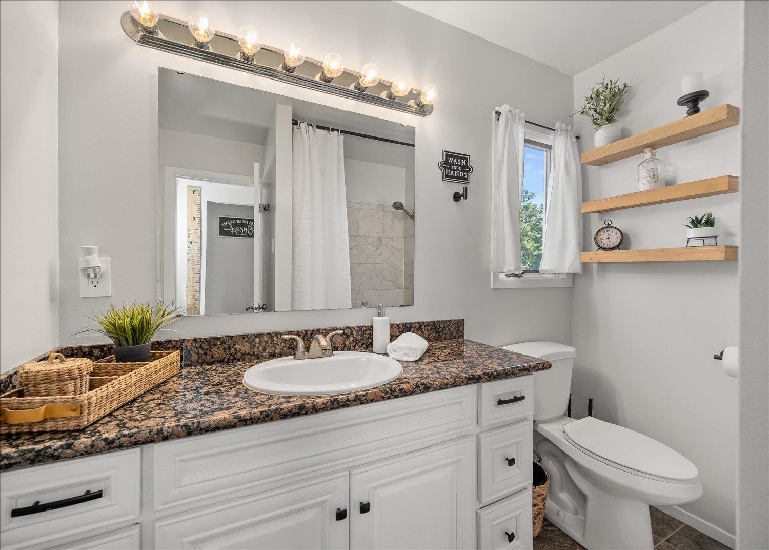 22309 W MCFARLANE Rd - Photo 18