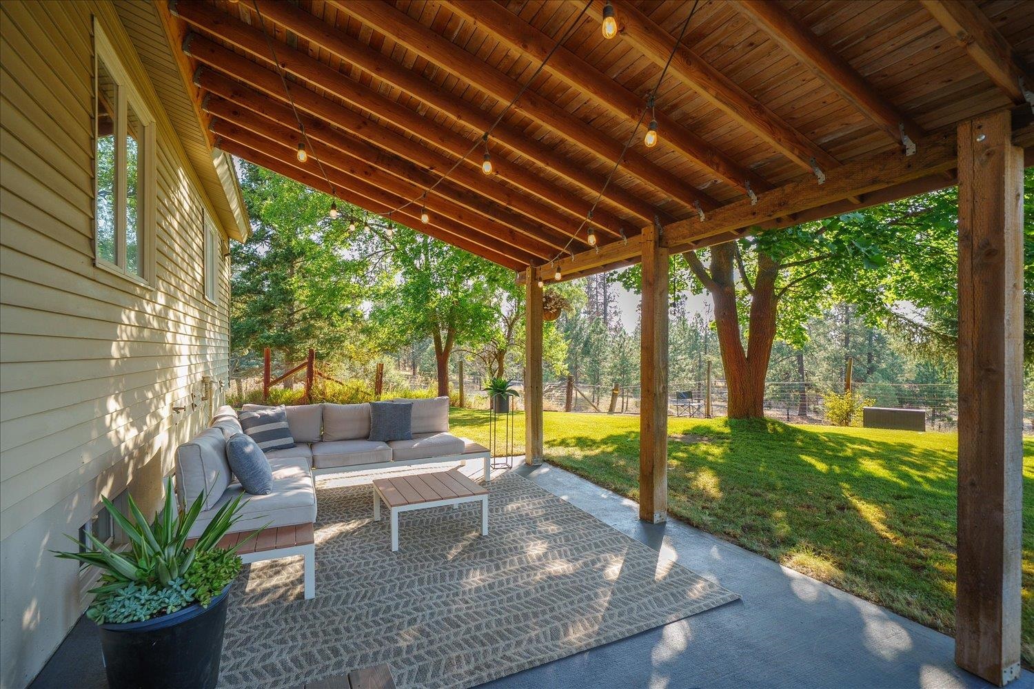22309 W MCFARLANE Rd - Photo 22