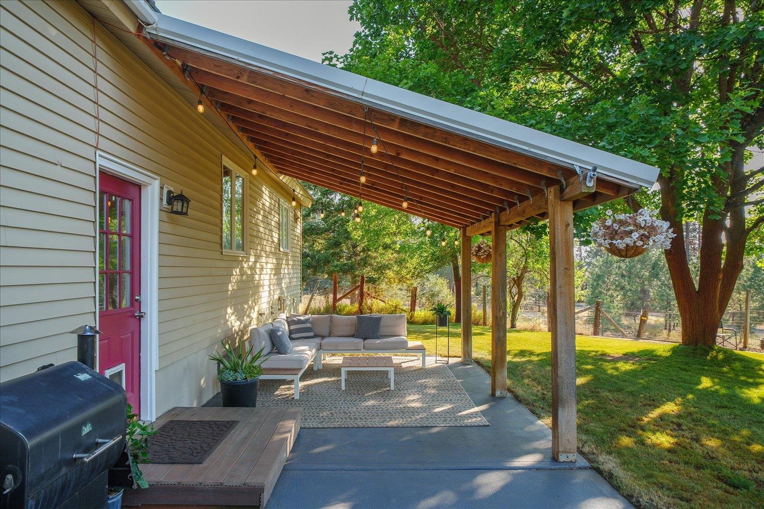 22309 W MCFARLANE Rd - Photo 23