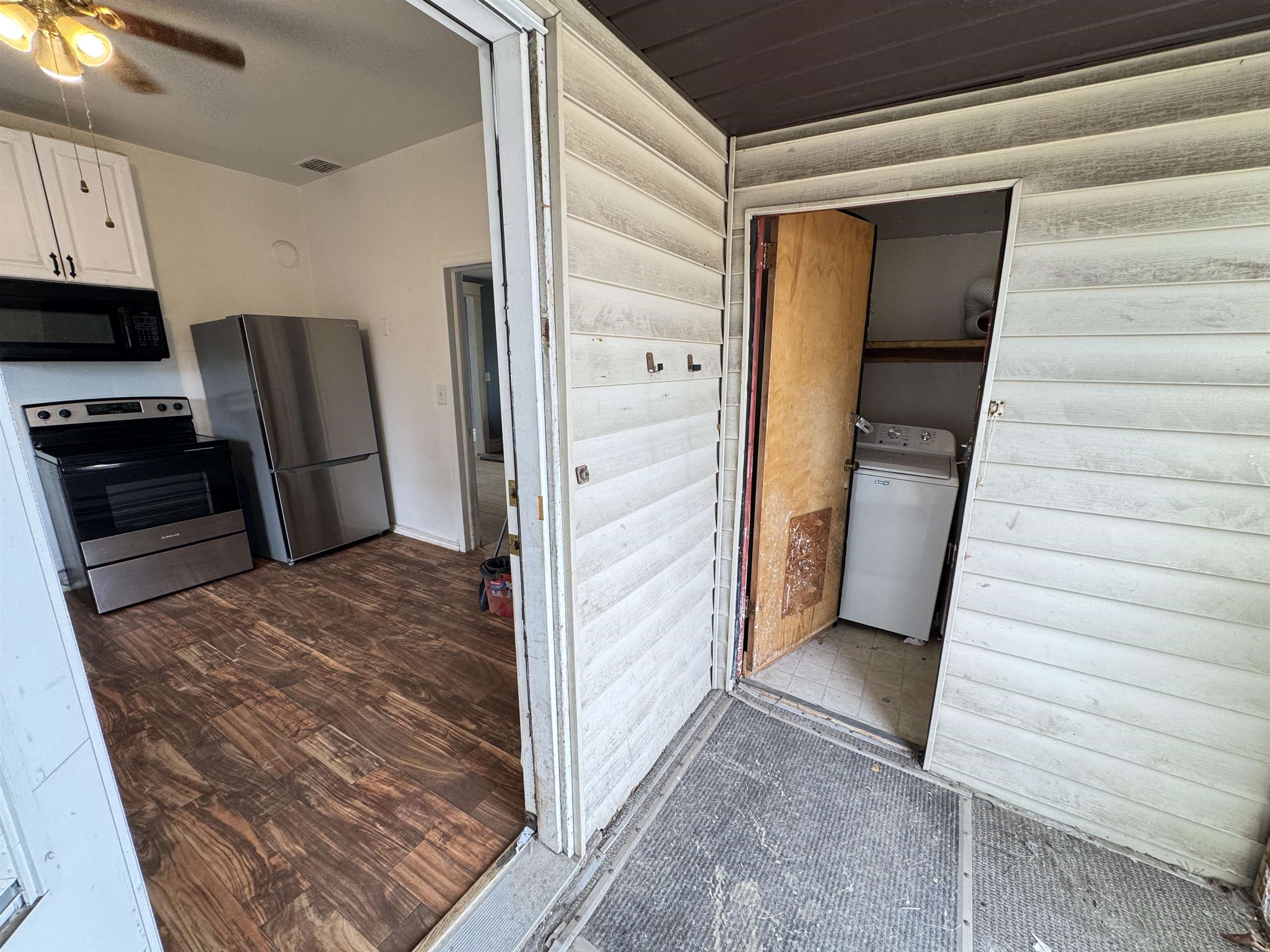 327 E Gordon Ave - Photo 11