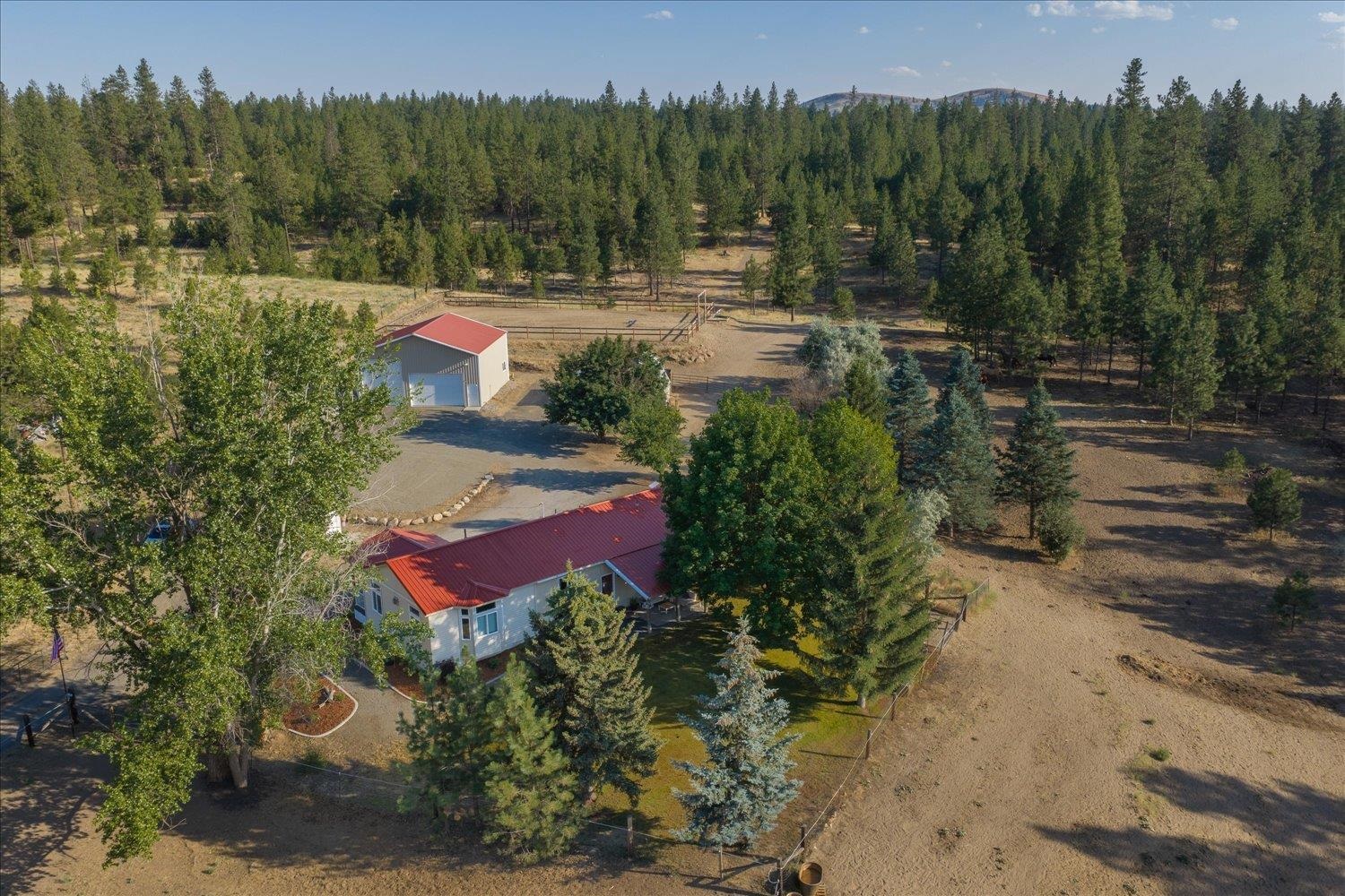 22309 W MCFARLANE Rd - Photo 38