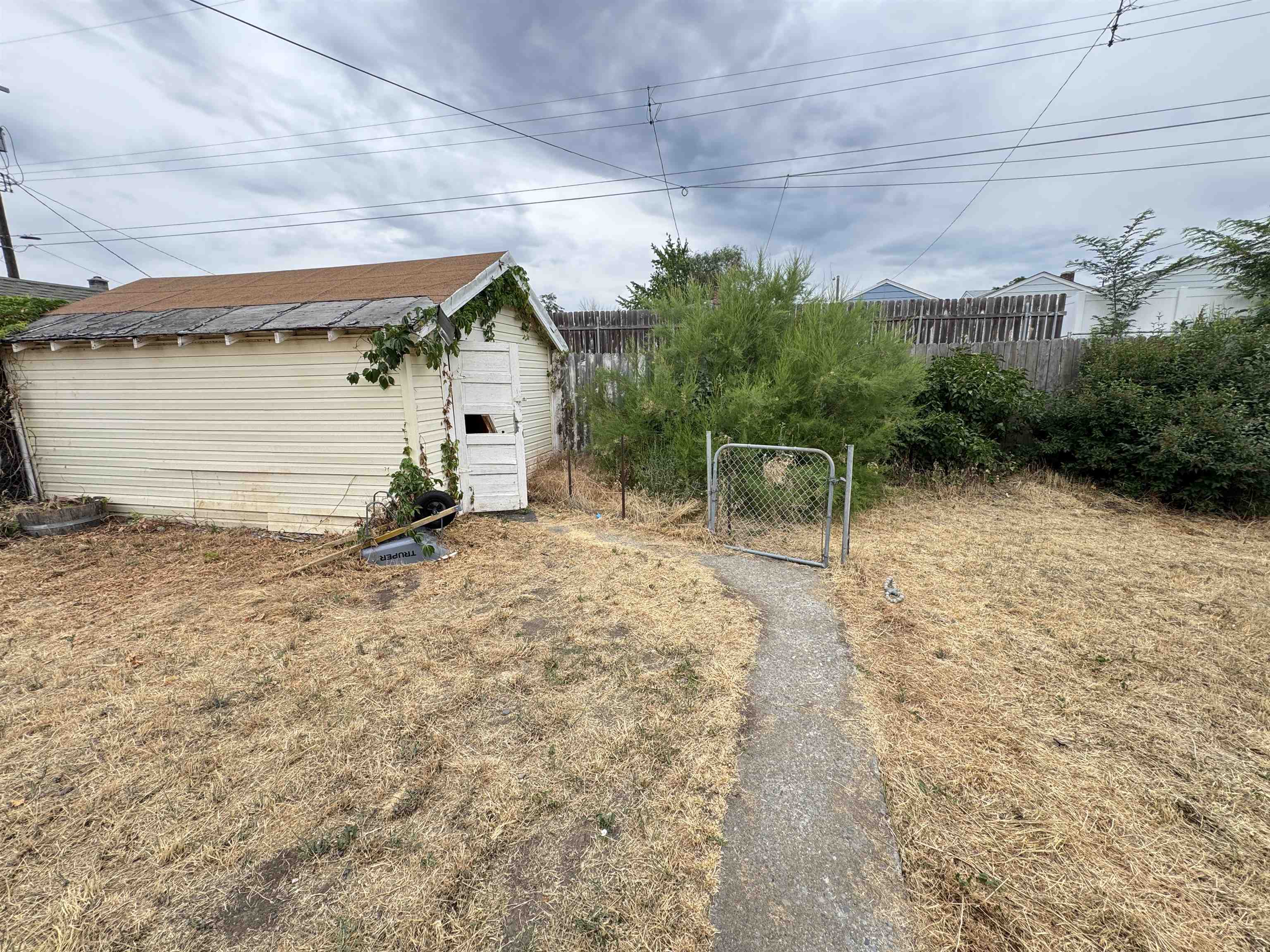 327 E Gordon Ave - Photo 23