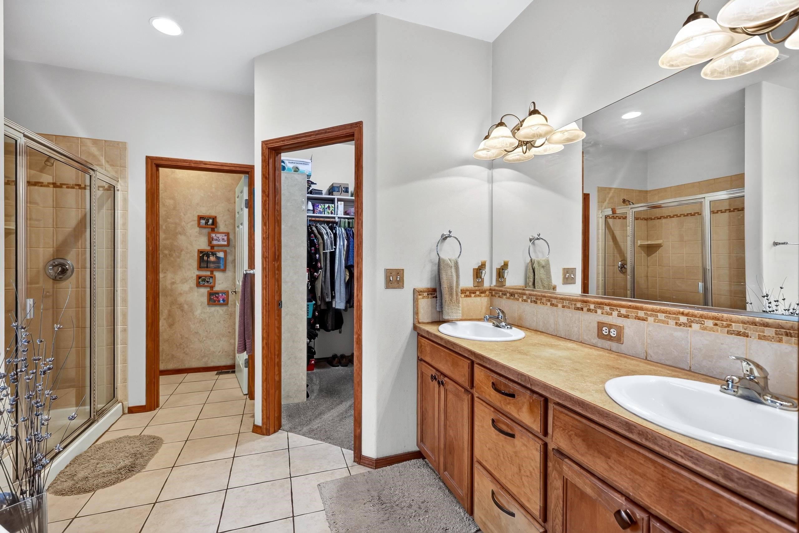 813 E Golden Rd - Photo 20