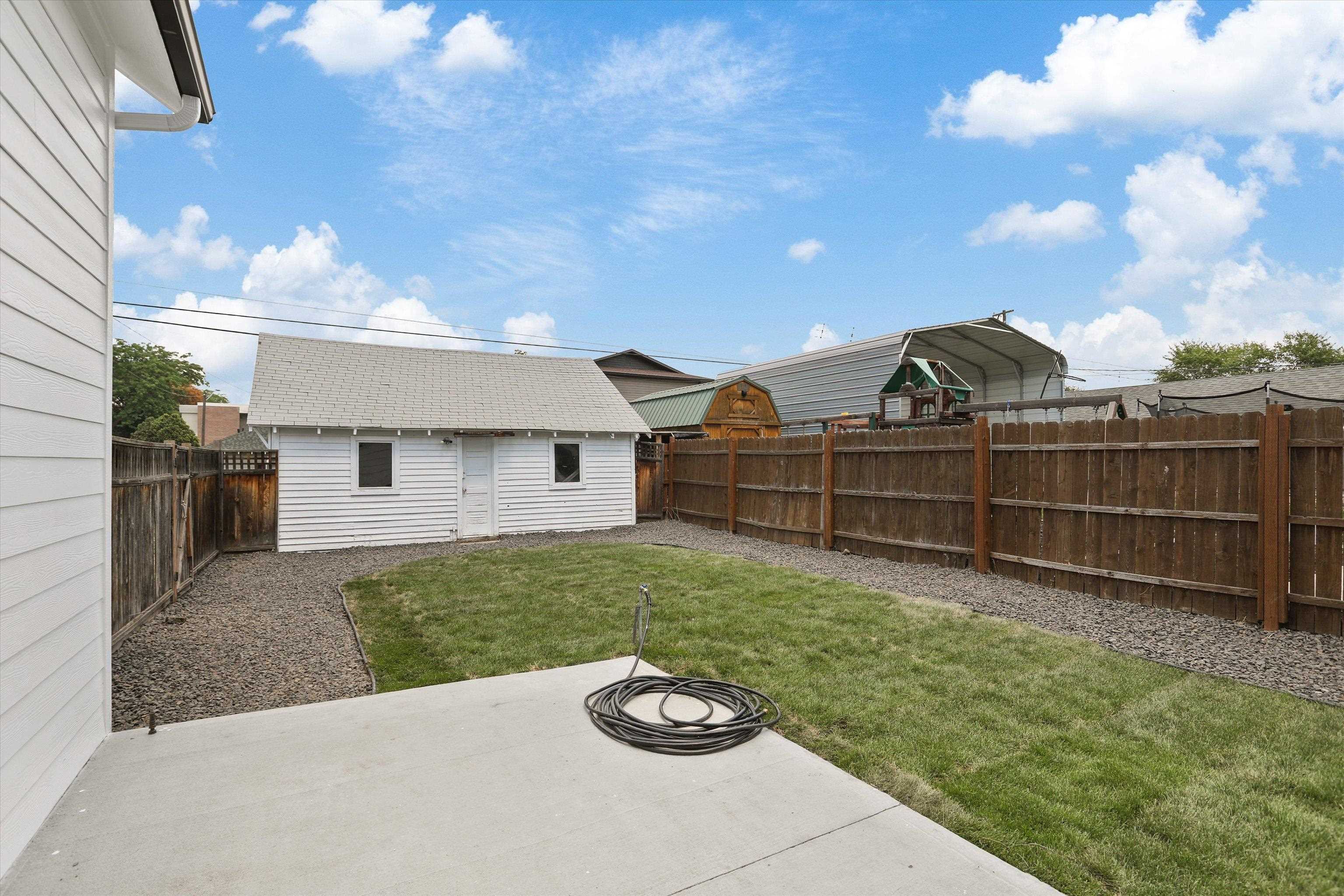 2801 E Diamond Ave - Photo 19