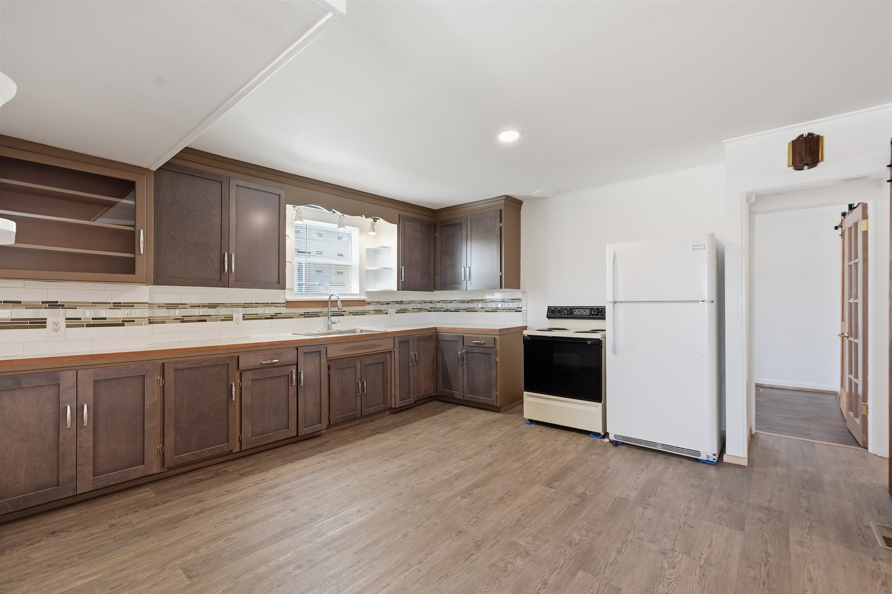 705 N Altamont St - Photo 10