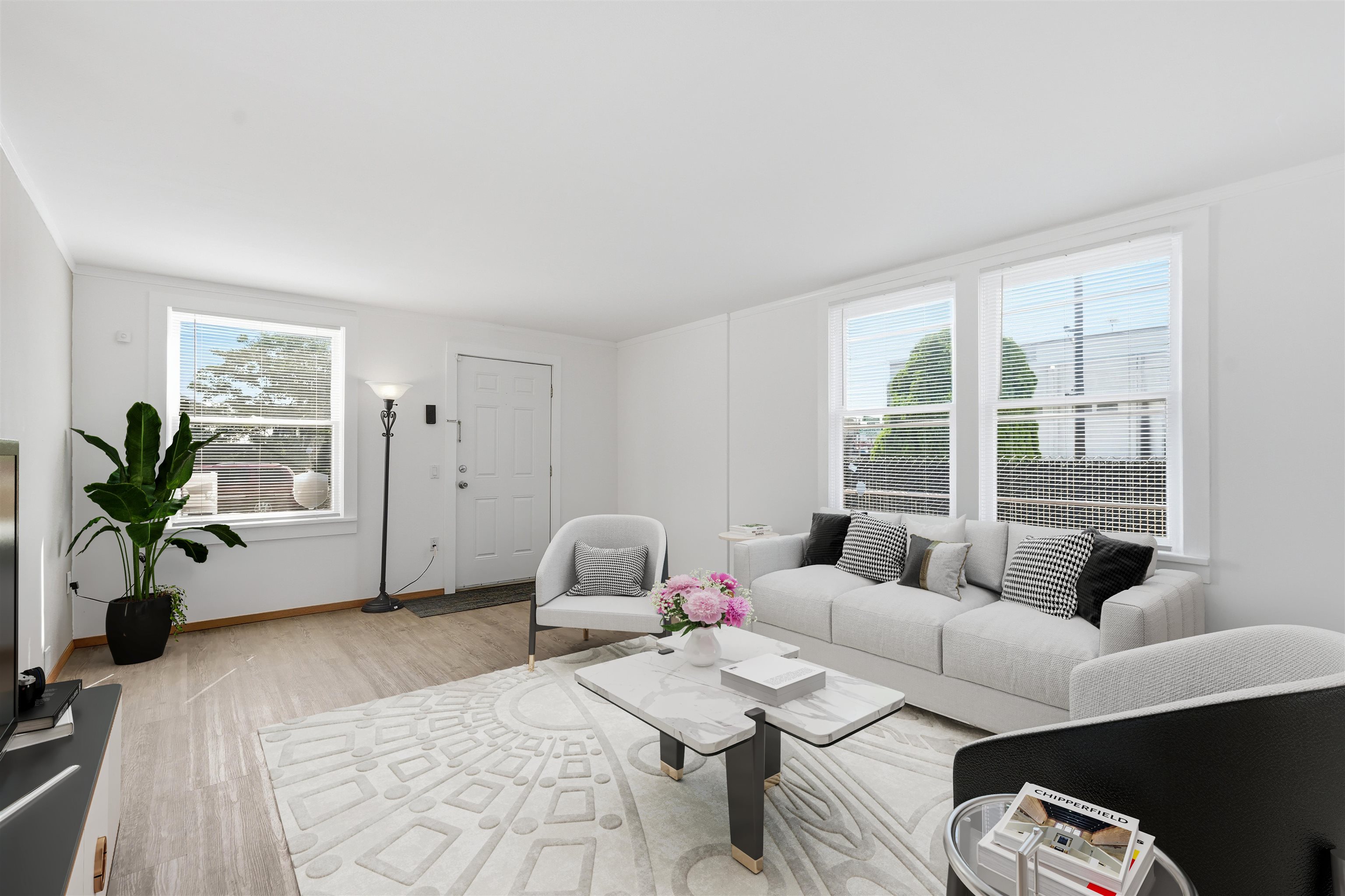 705 N Altamont St - Photo 3