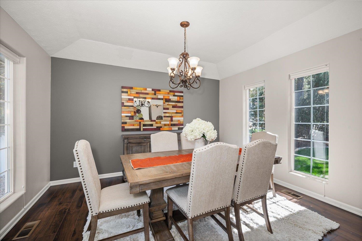 1216 W Candlewood Ct - Photo 5