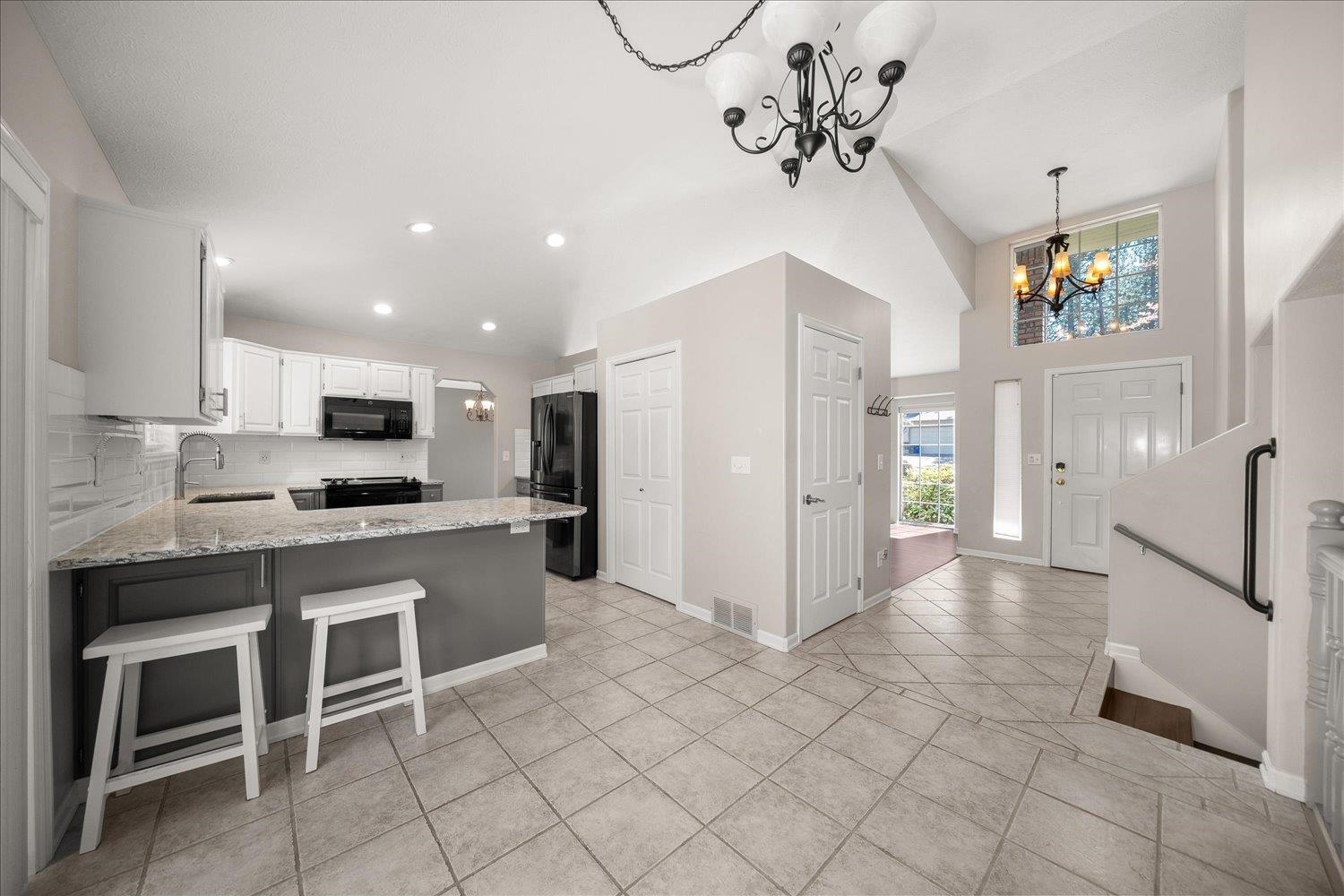 1216 W Candlewood Ct - Photo 9