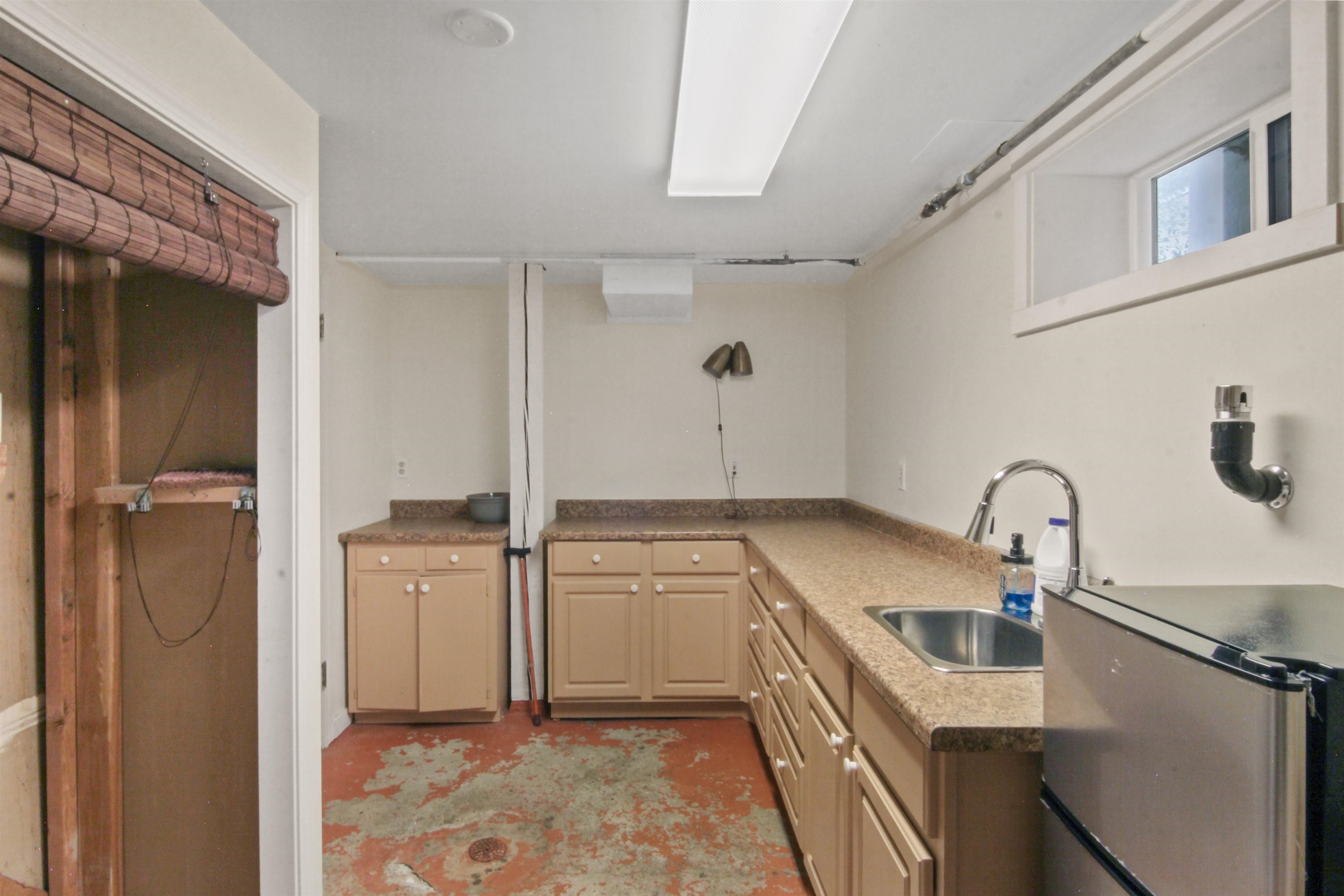102 W 25TH Ave - Photo 13