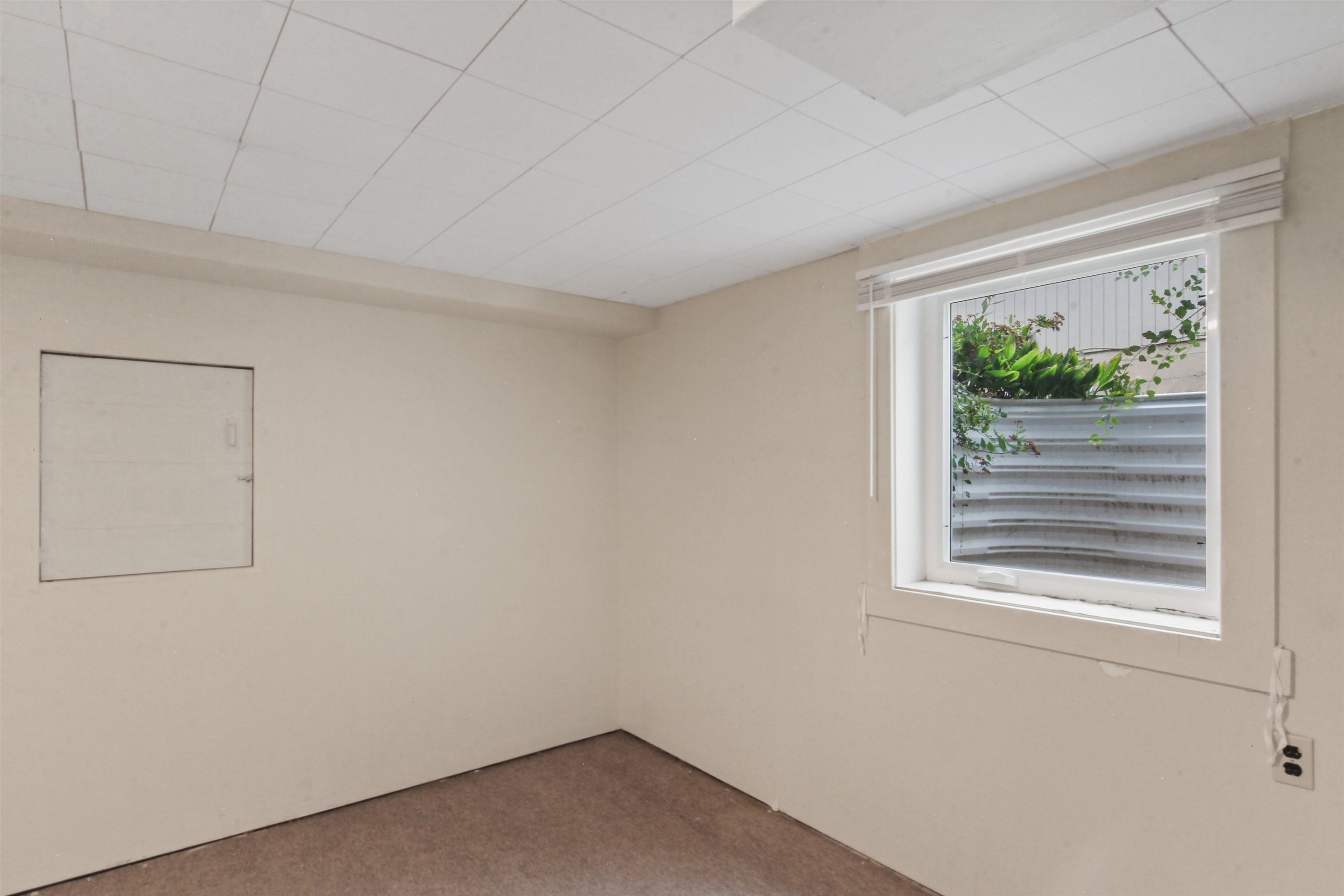 102 W 25TH Ave - Photo 14