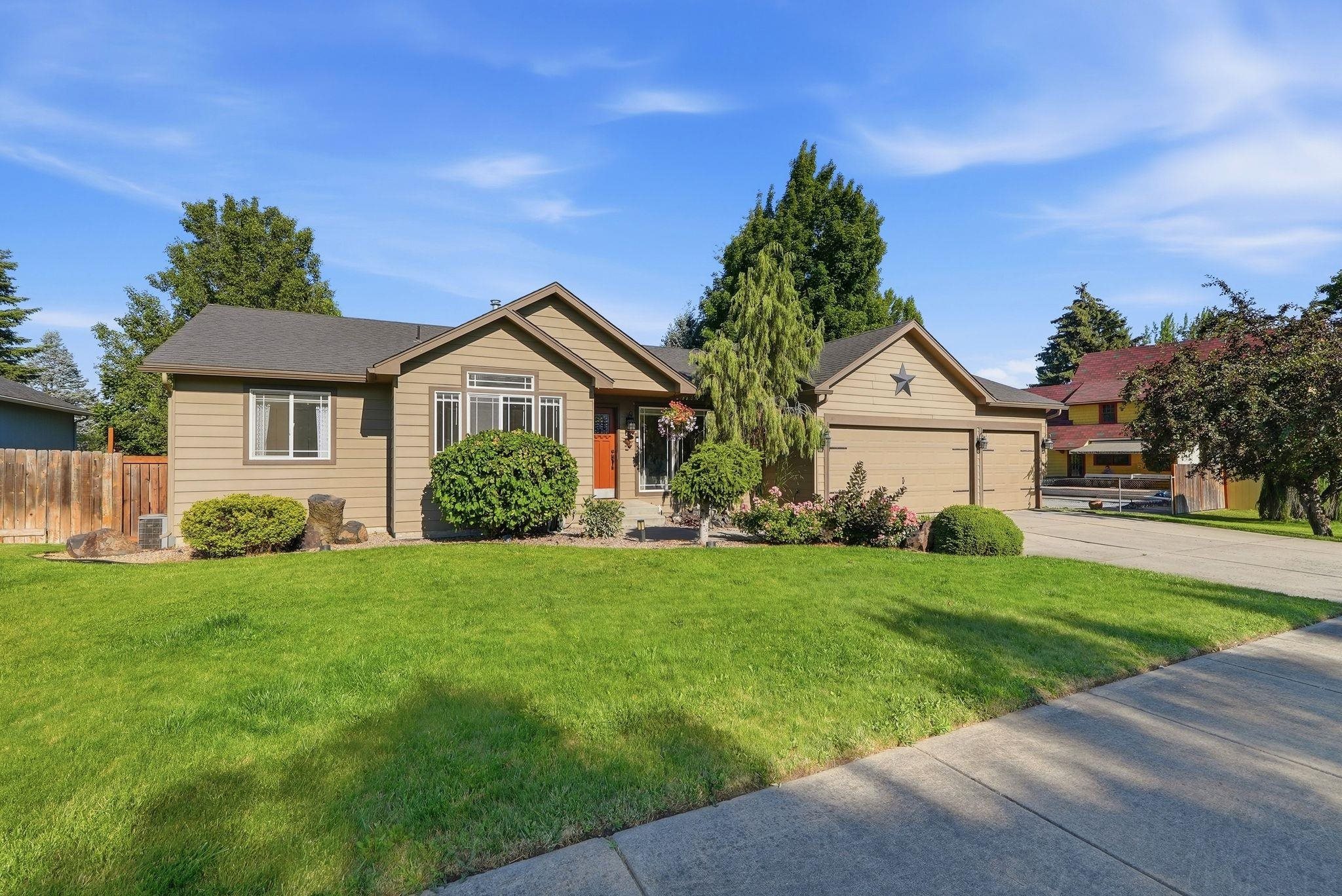1111 S Newer Ct - Photo 1