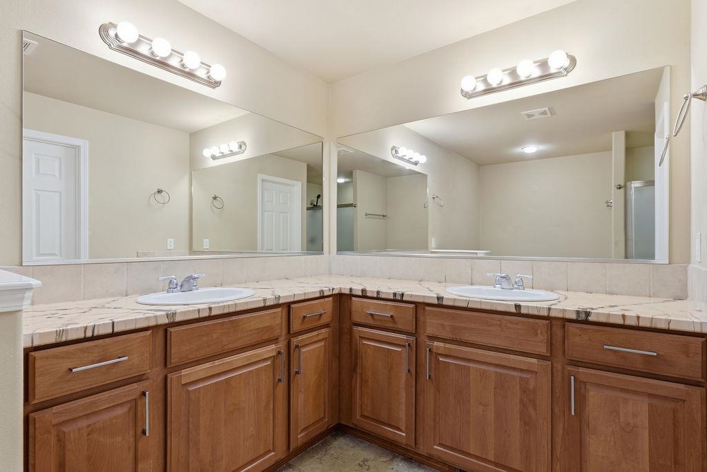 14422 E Olympic Ave - Photo 27