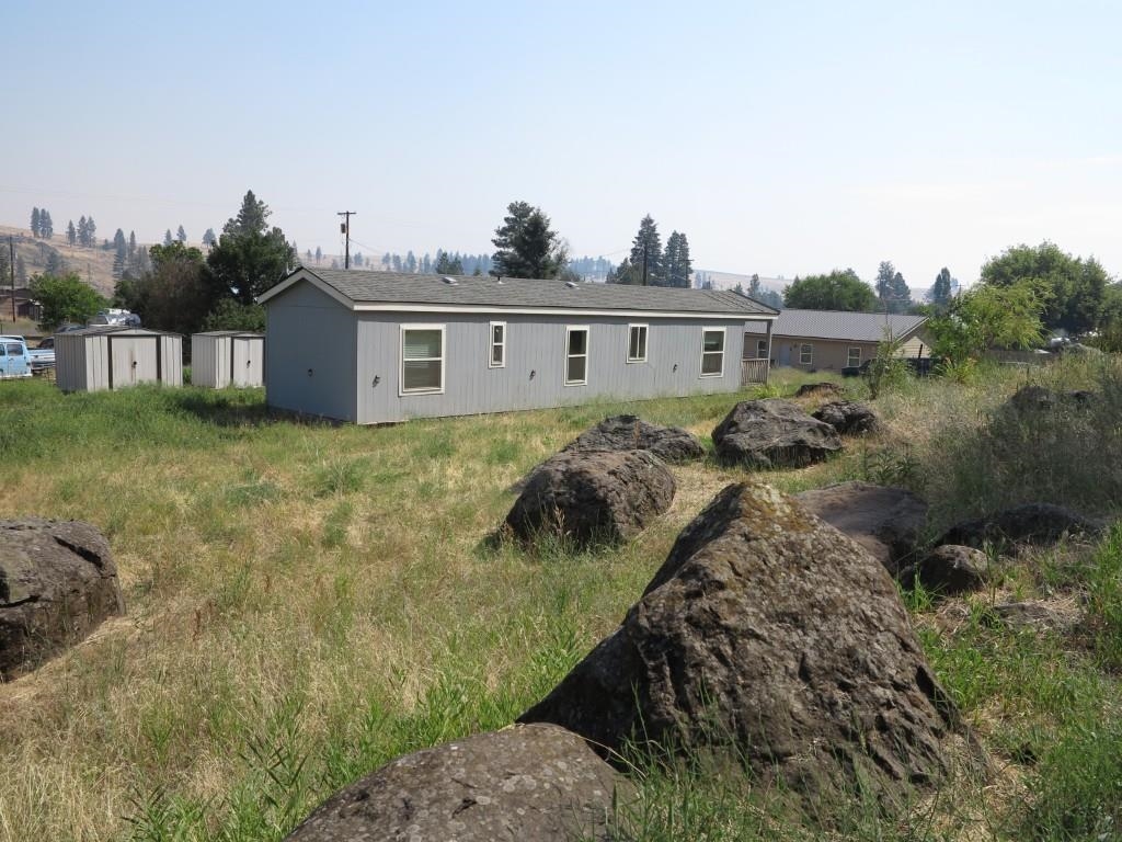411 E Moreland Rd - Photo 16