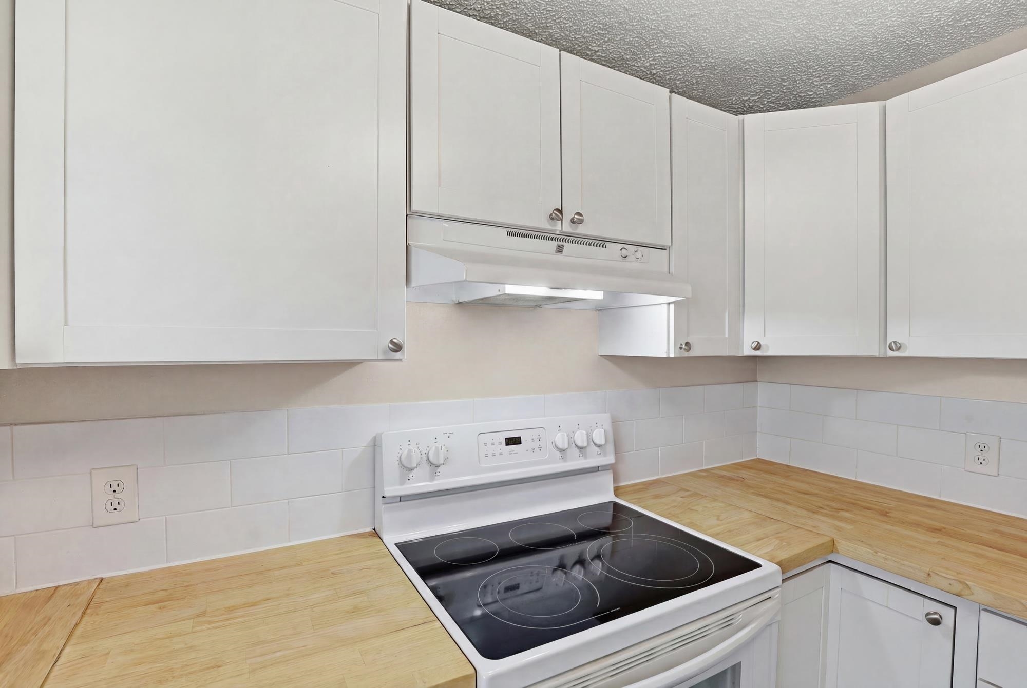 600 E Herb St - Photo 13