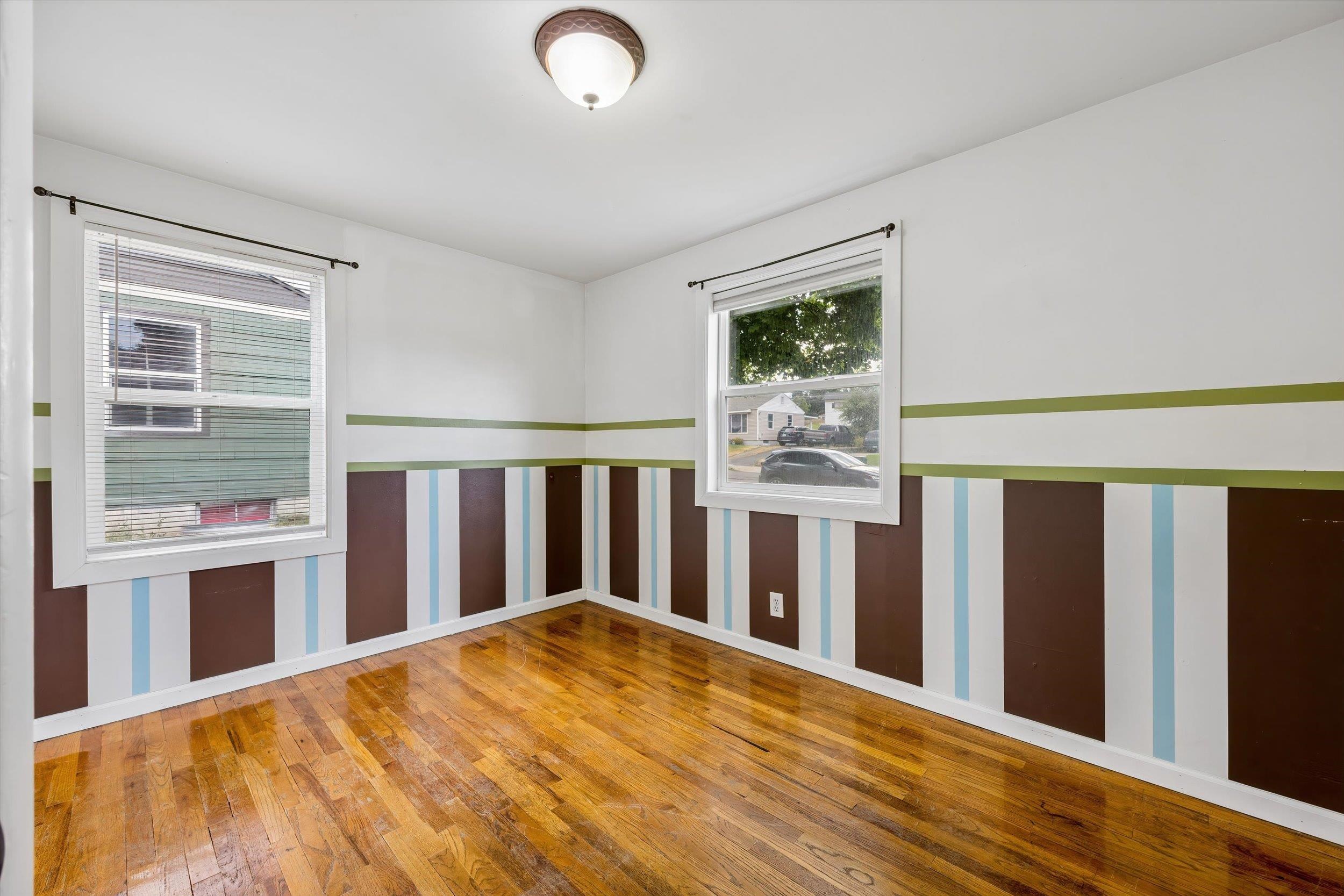 5828 N Milton St - Photo 14