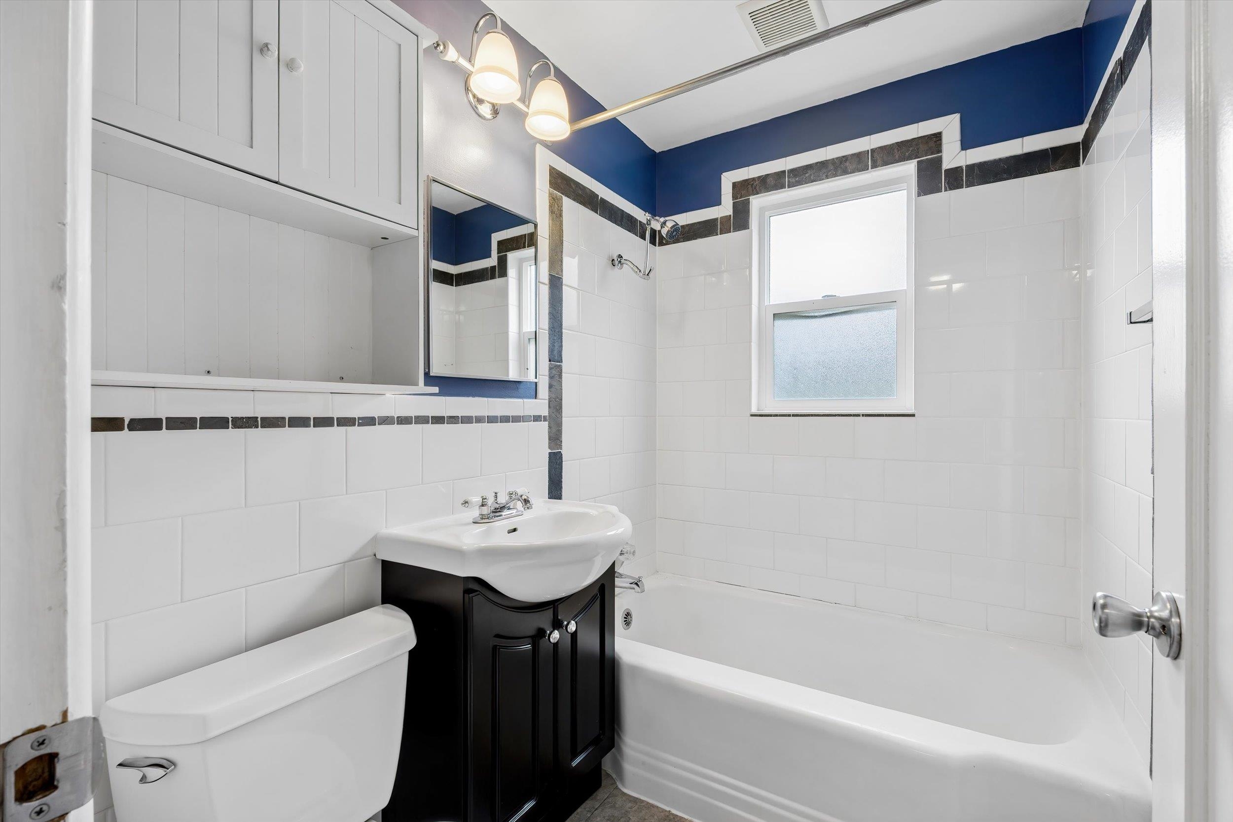 5828 N Milton St - Photo 17