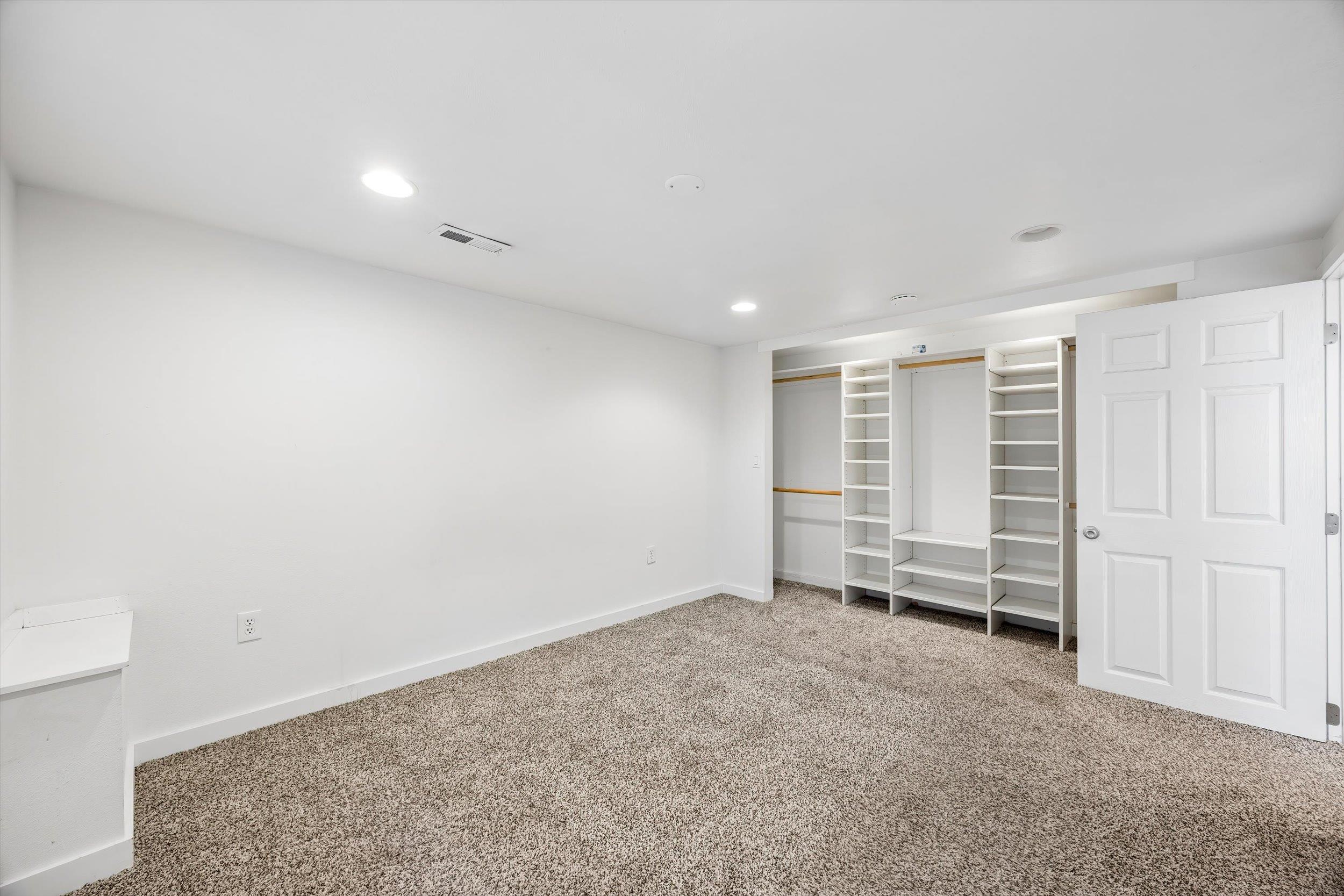 5828 N Milton St - Photo 25
