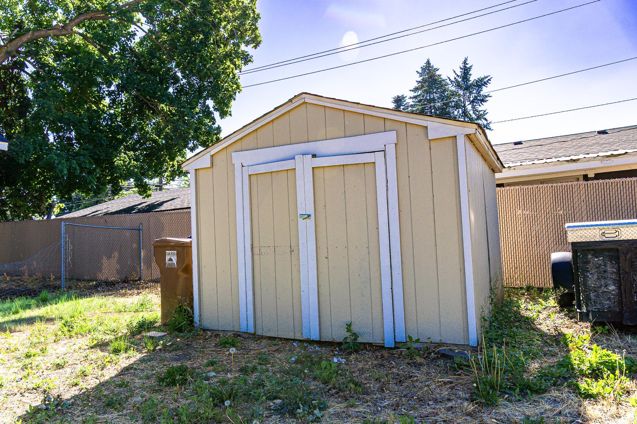3608 E 20TH Ave - Photo 43