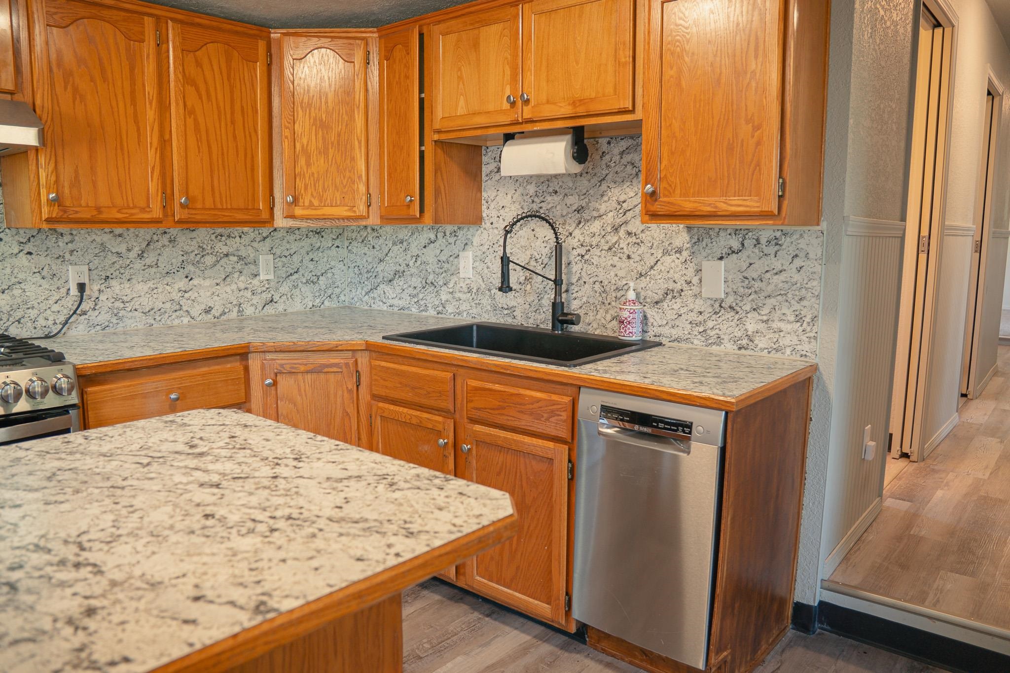 3608 E 20TH Ave - Photo 8
