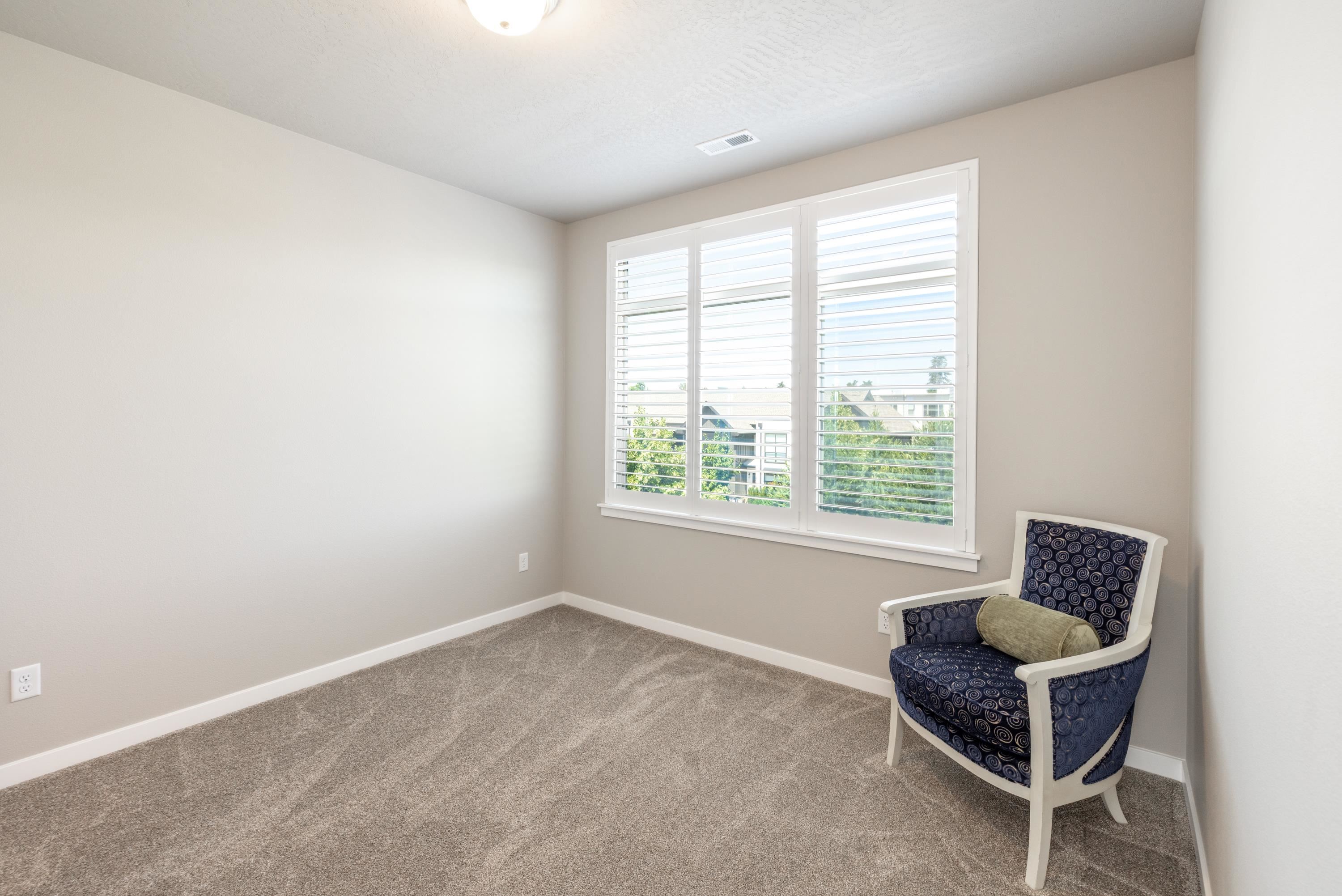 2377 W Summit Pkwy - Photo 17