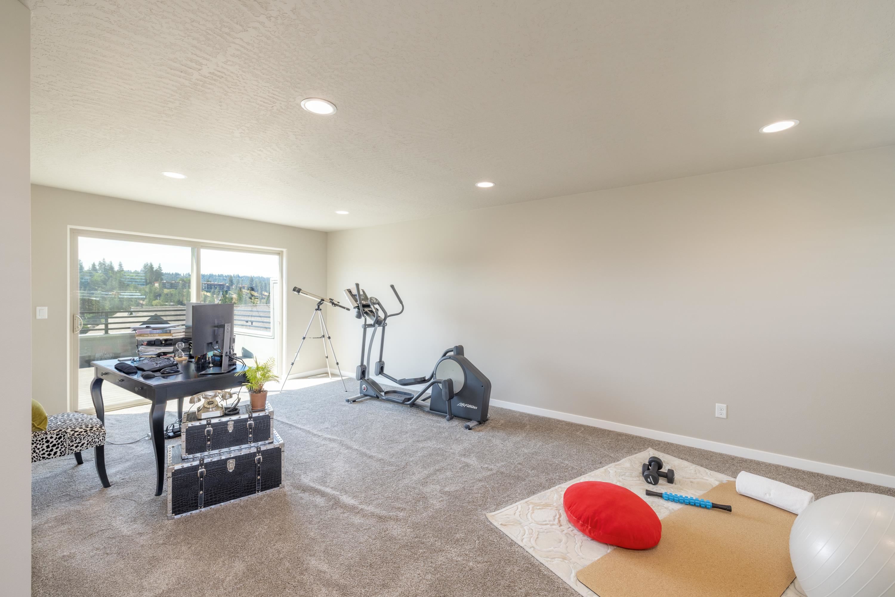 2377 W Summit Pkwy - Photo 20