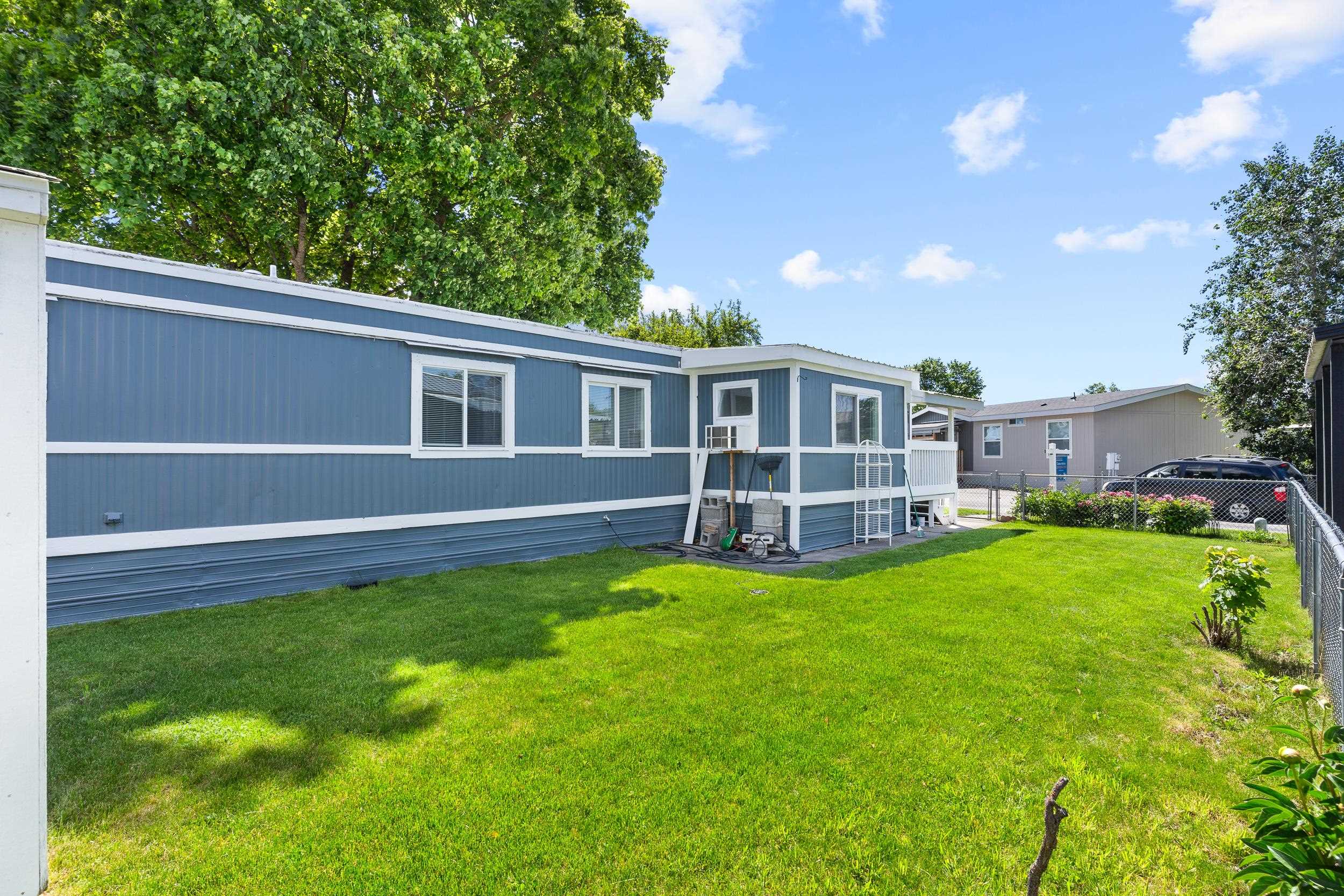 21725 E Wellesley Ave - Photo 17