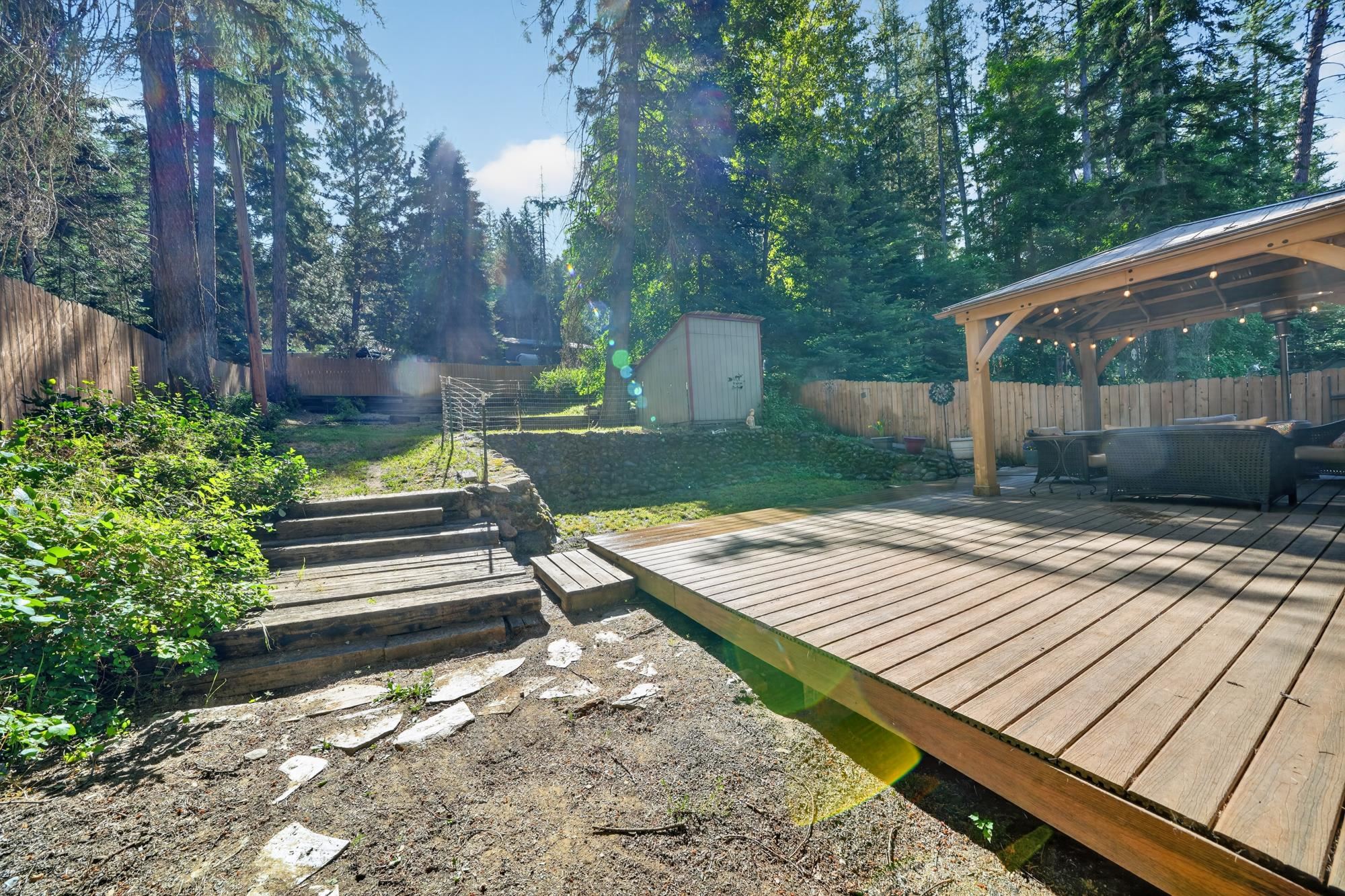 13906 N East Newman Lake Dr - Photo 40
