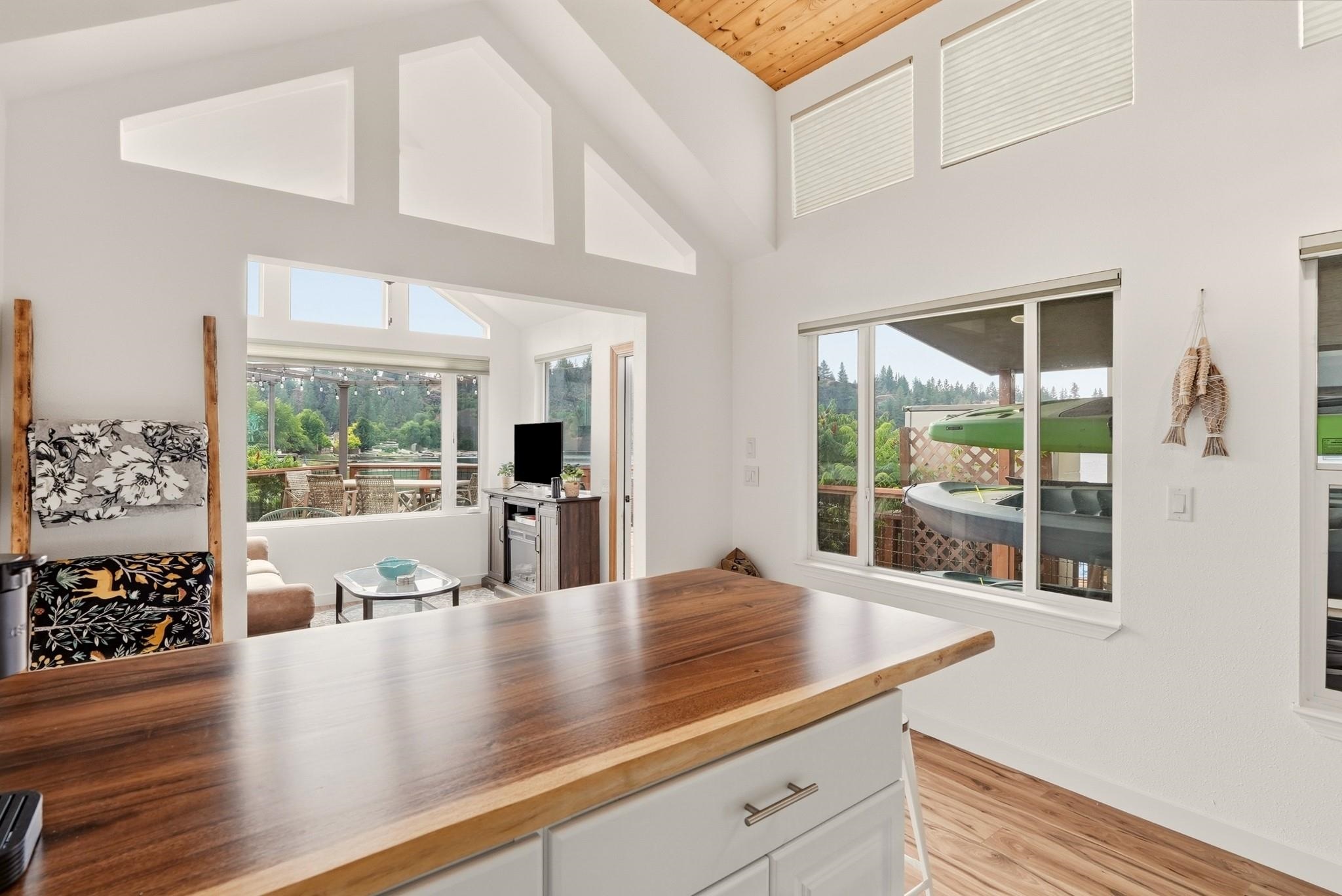 18617 W Williams Lake Rd - Photo 13