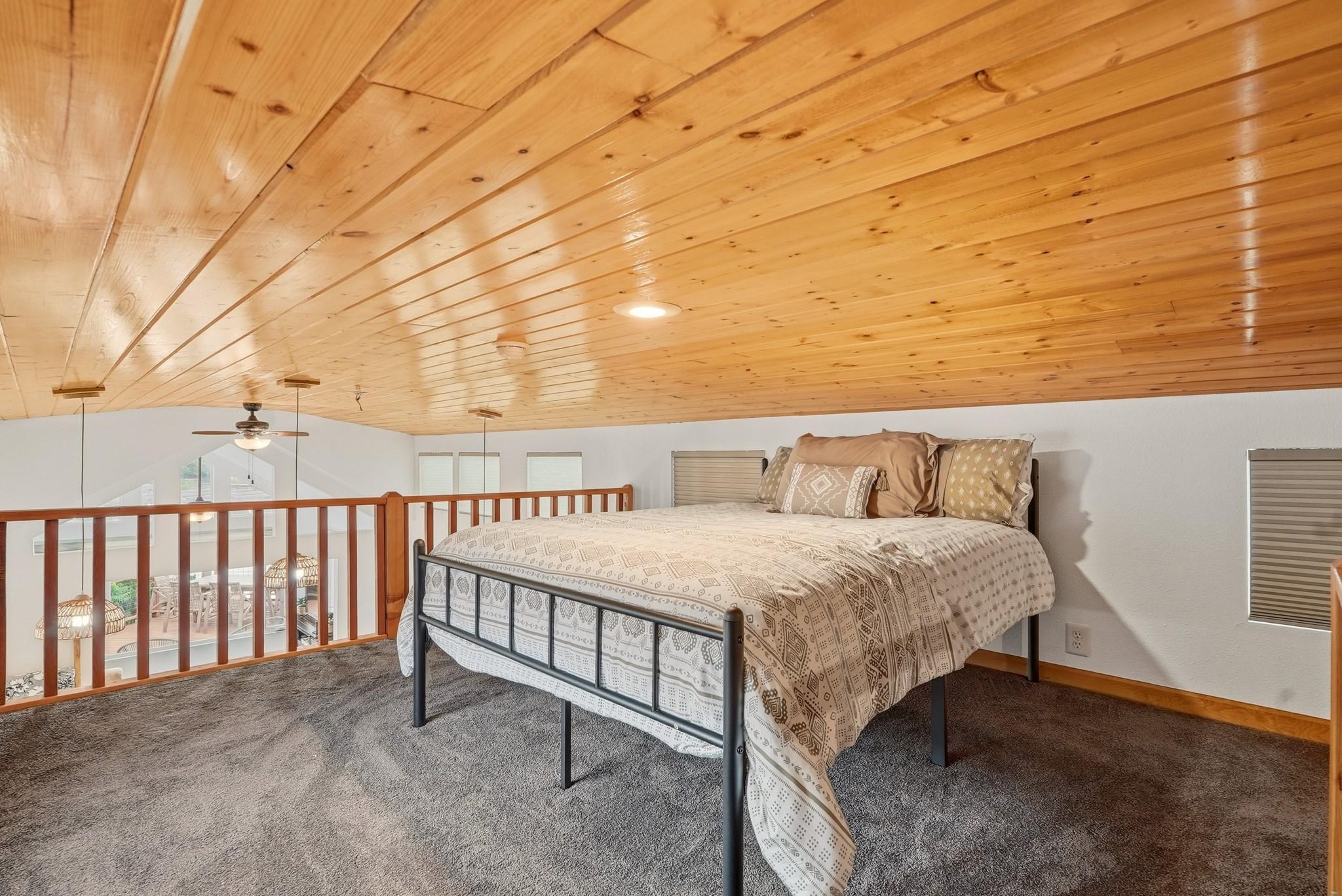 18617 W Williams Lake Rd - Photo 18