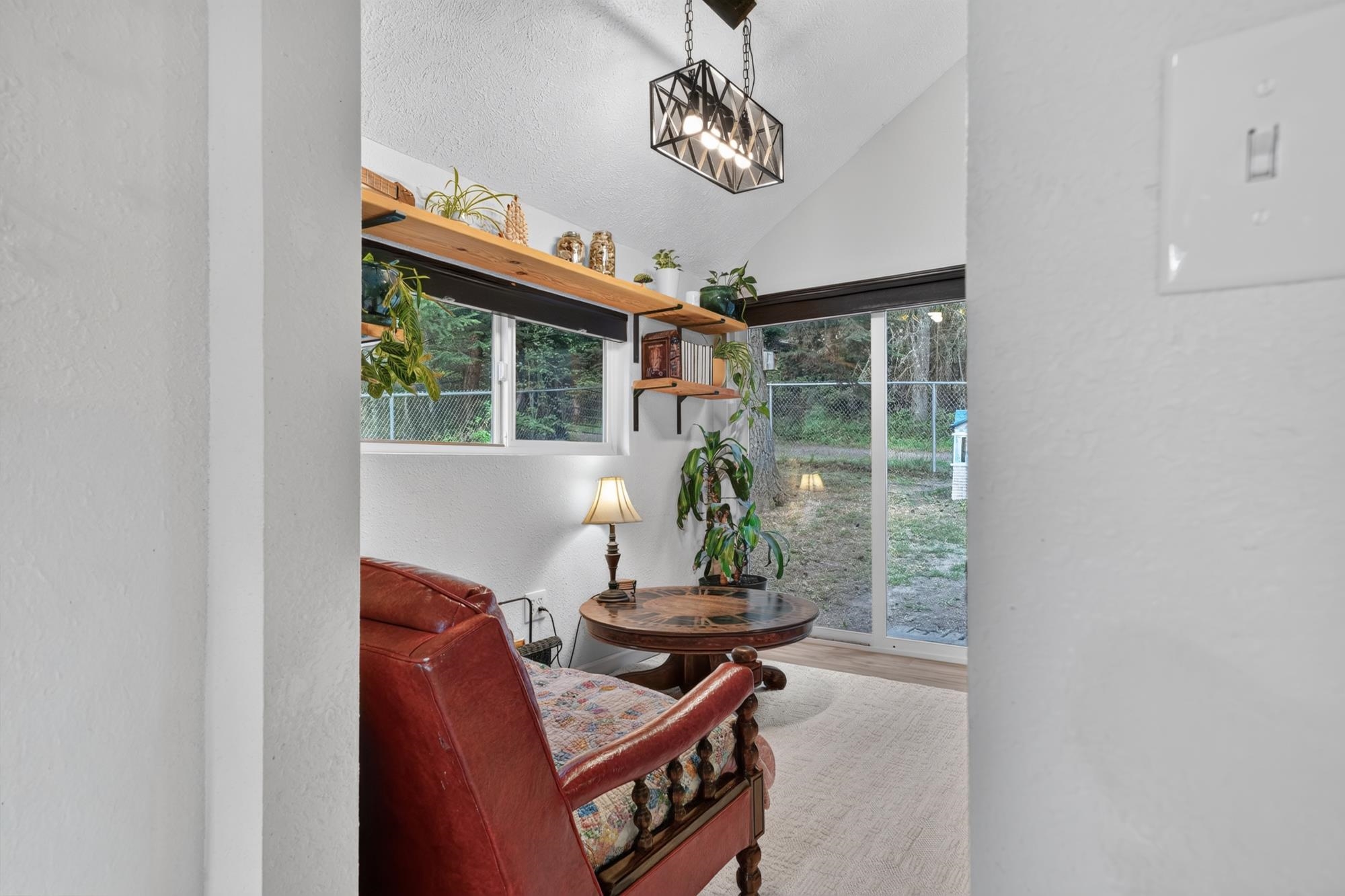 13908 N East Newman Lake Dr - Photo 4