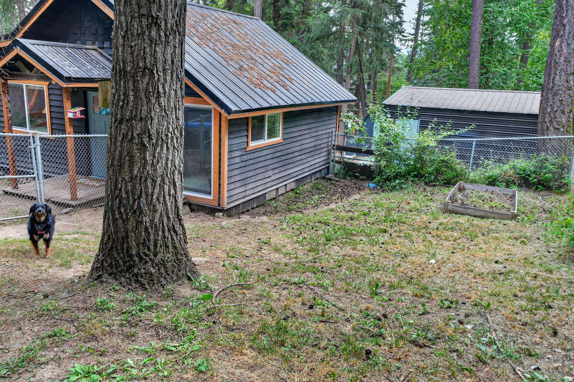 13908 N East Newman Lake Dr - Photo 39