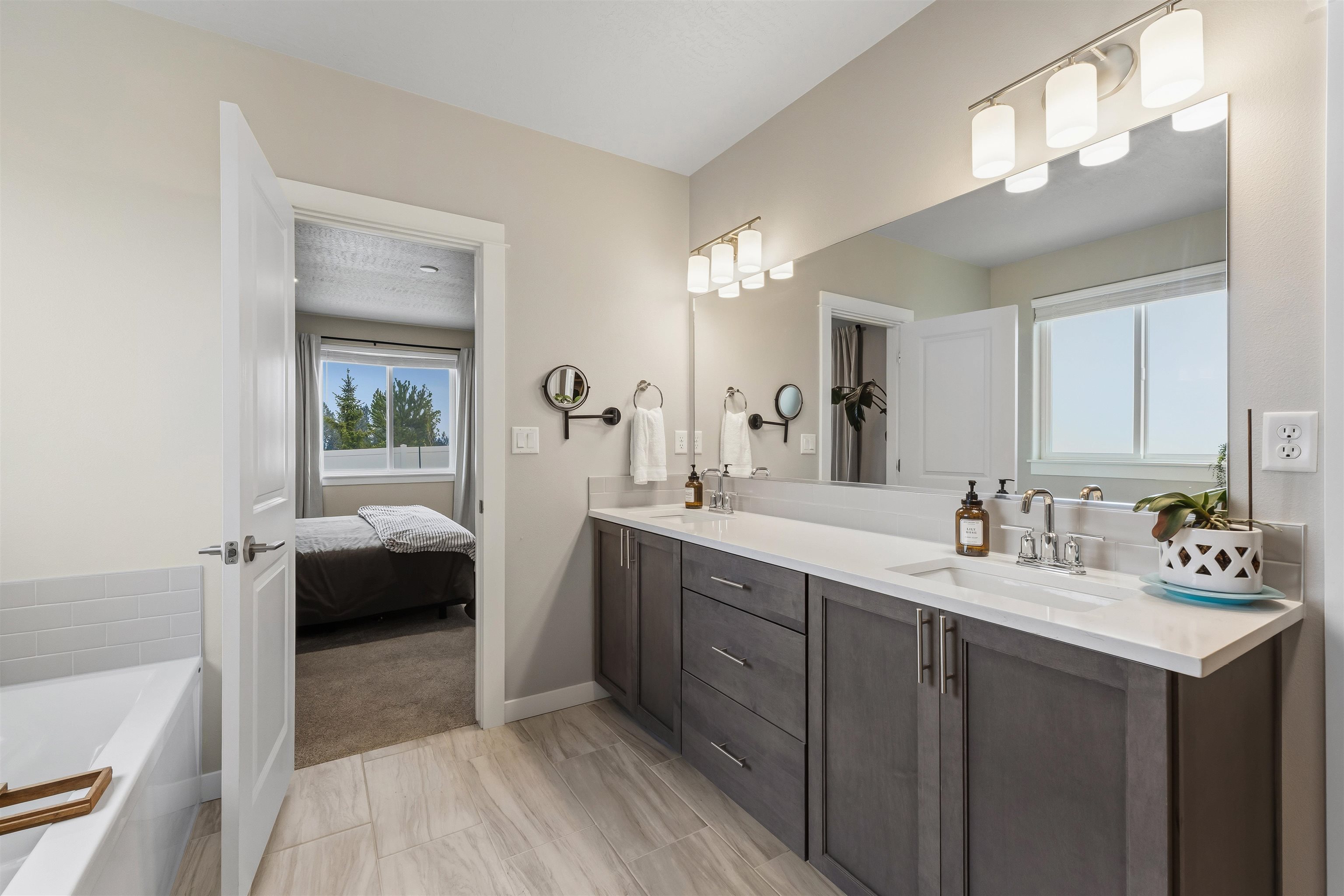 1486 W 67TH Ave - Photo 21