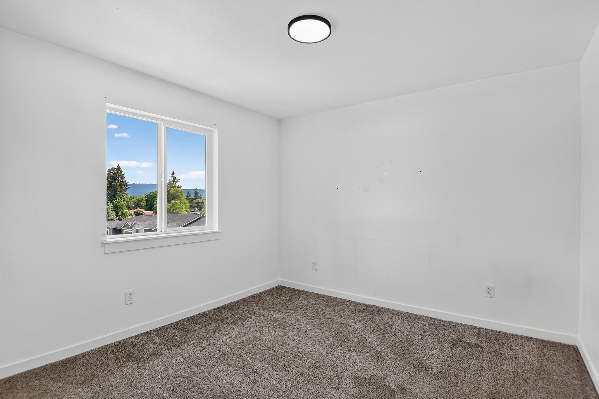 11728 E Alki Ave - Photo 28