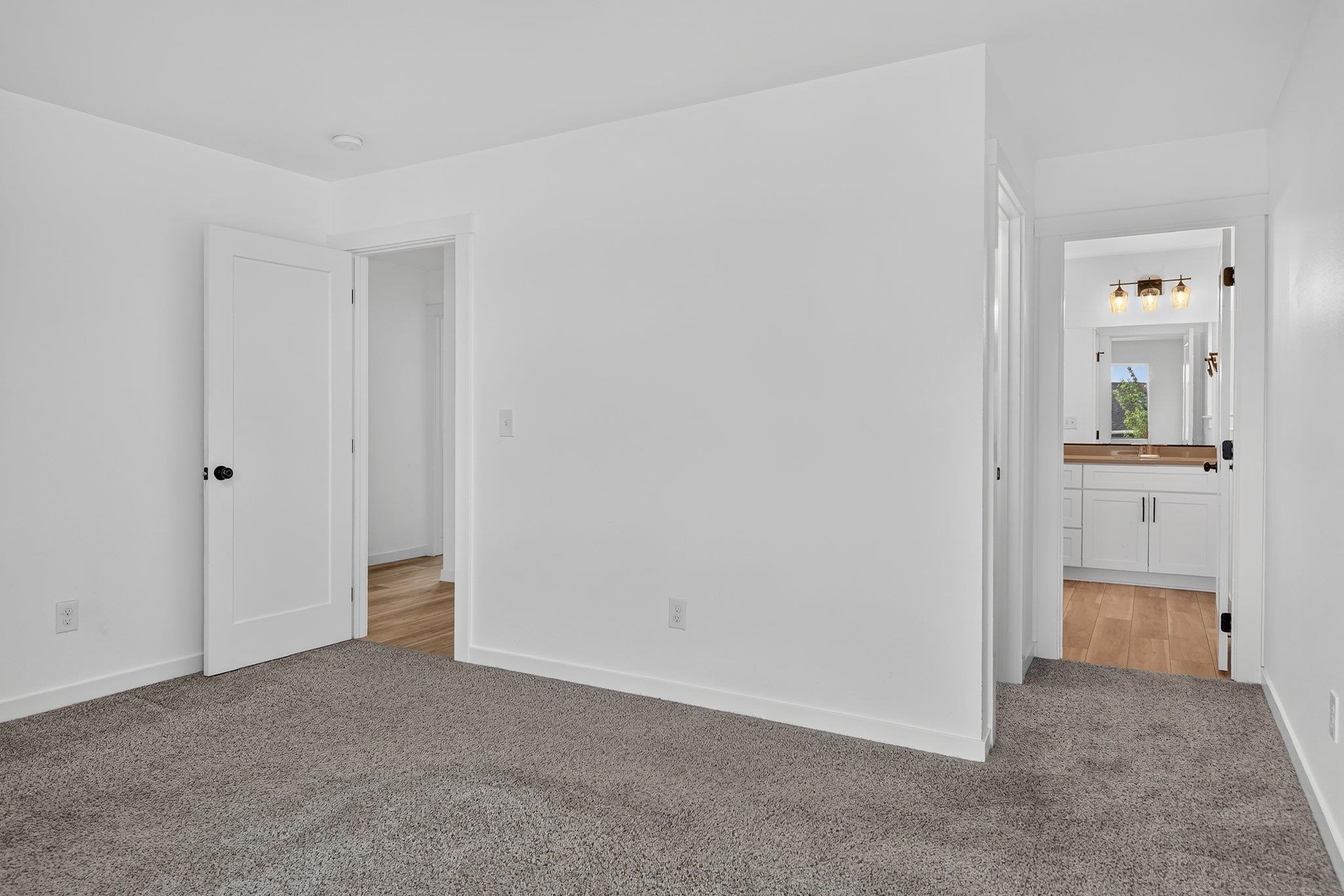 11728 E Alki Ave - Photo 24