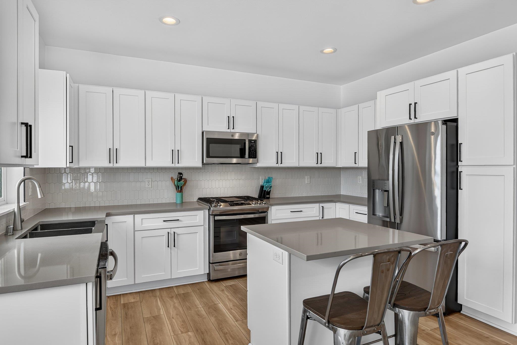 11728 E Alki Ave - Photo 12