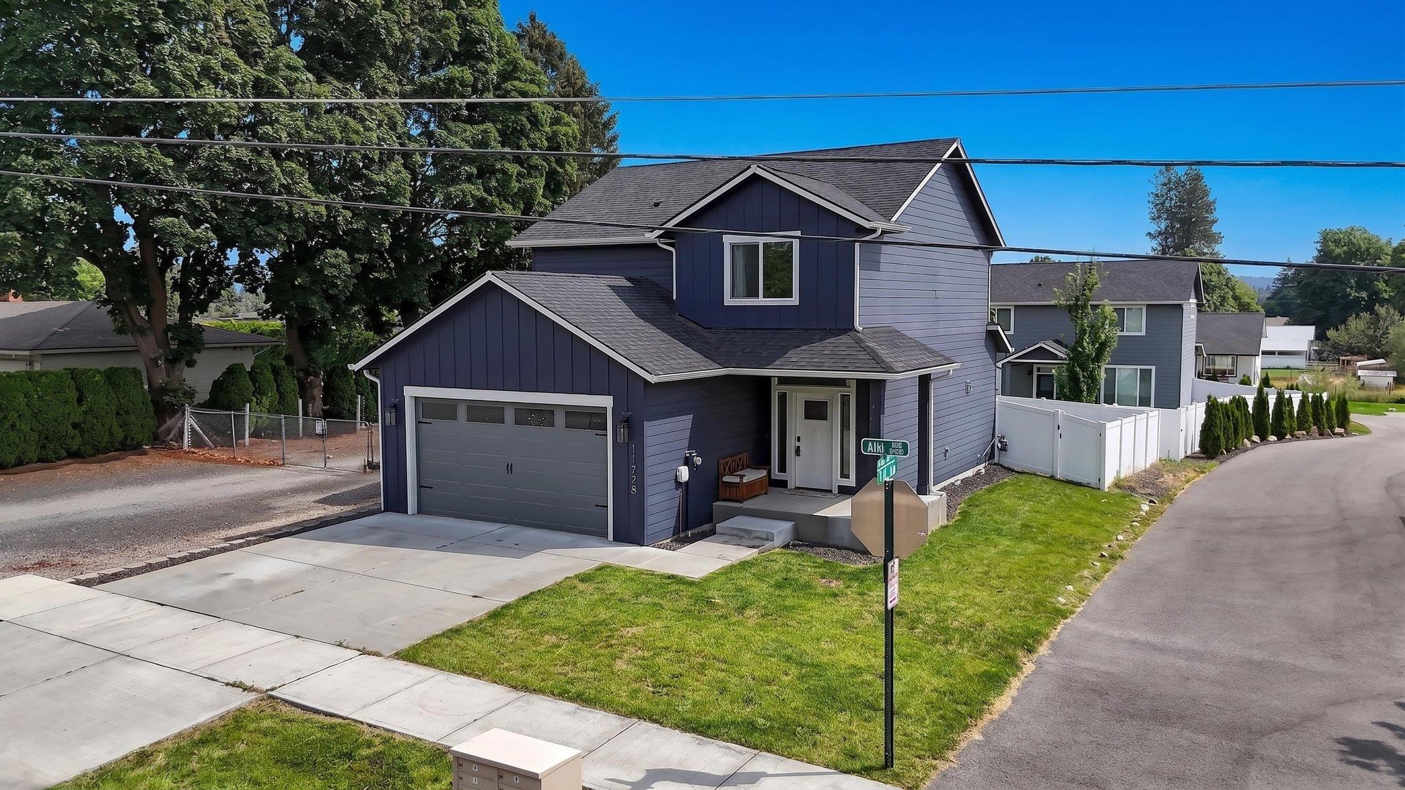 11728 E Alki Ave - Photo 1