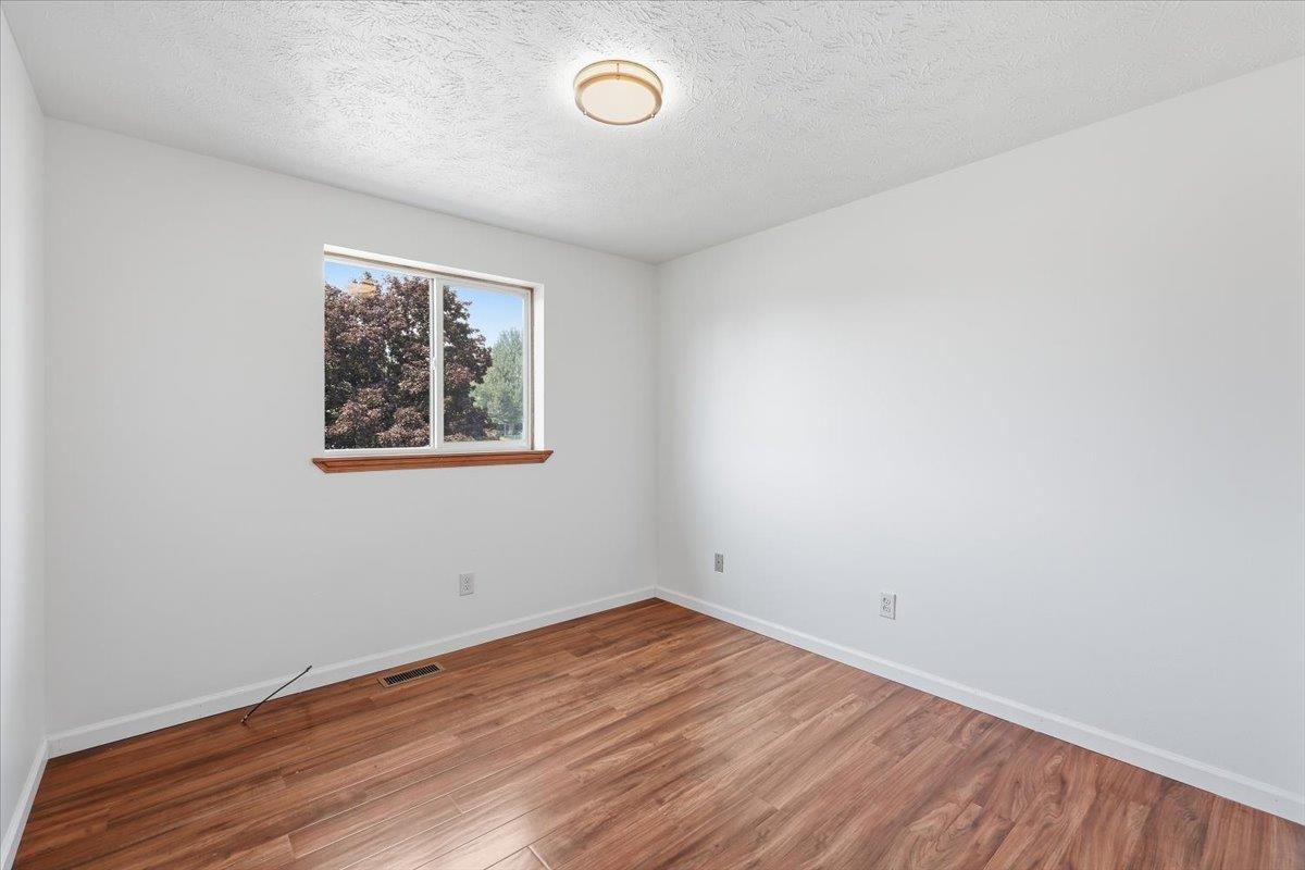 2819 S Bolivar Rd - Photo 13
