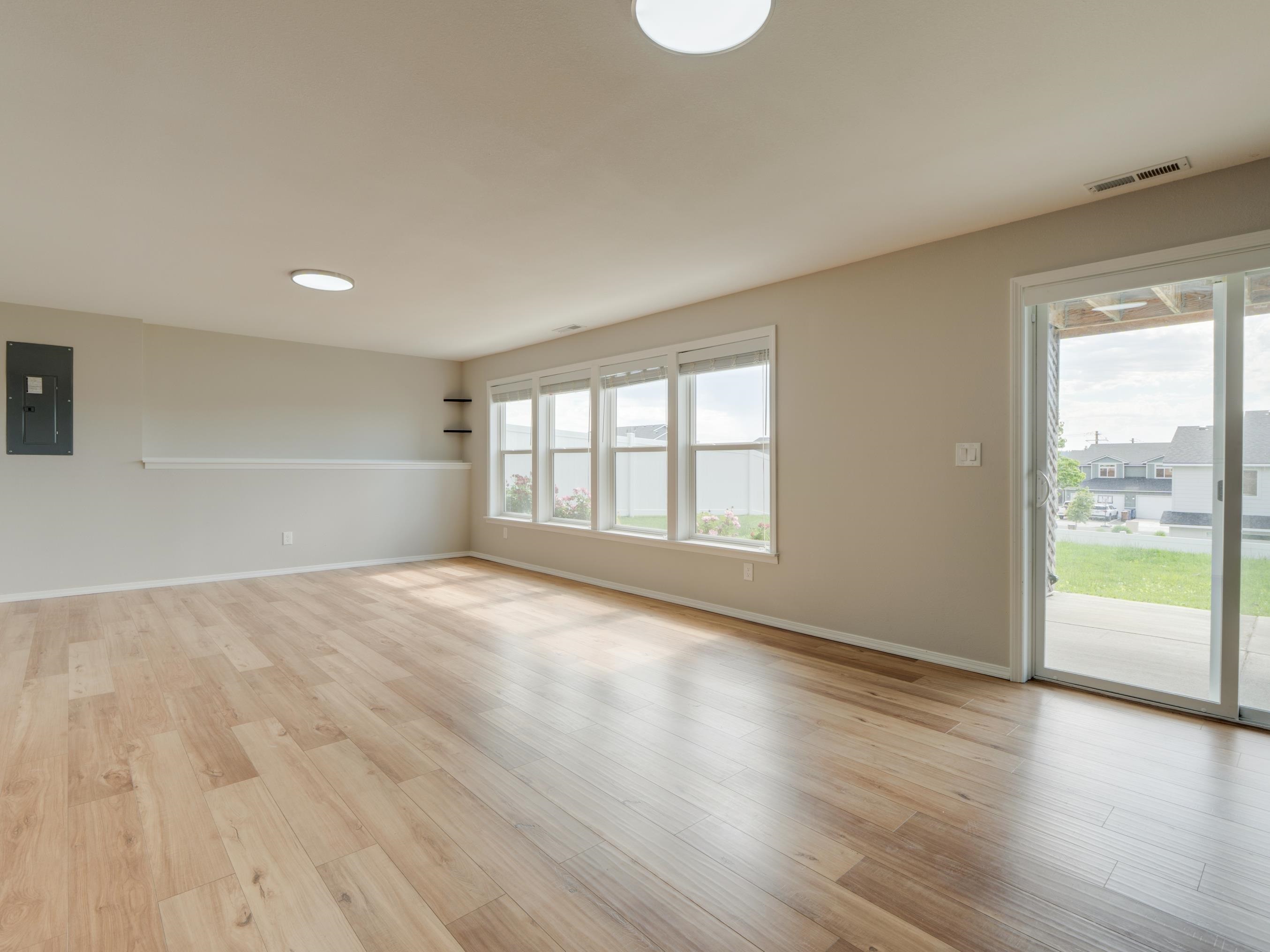 8567 N James Dr - Photo 37