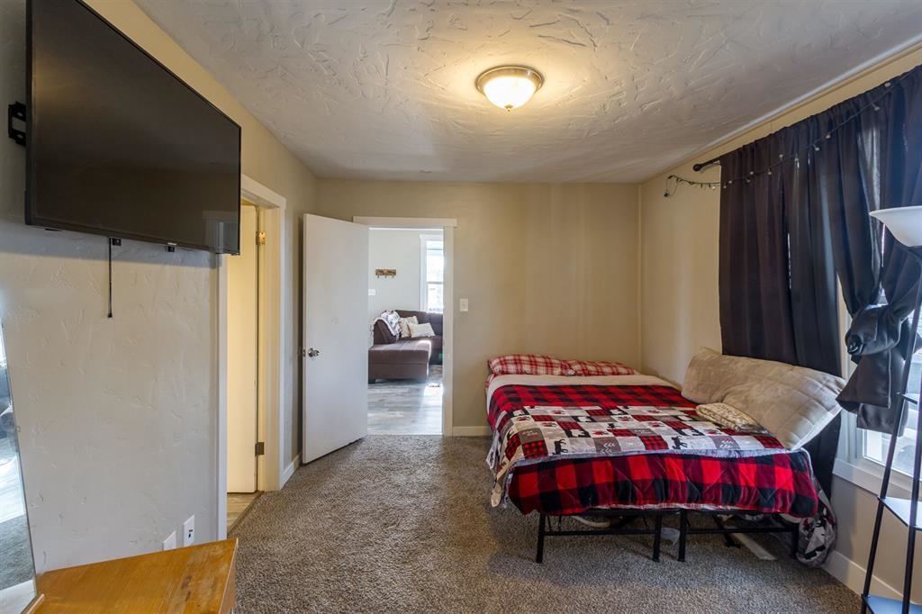 2327 E Longfellow Ave - Photo 9
