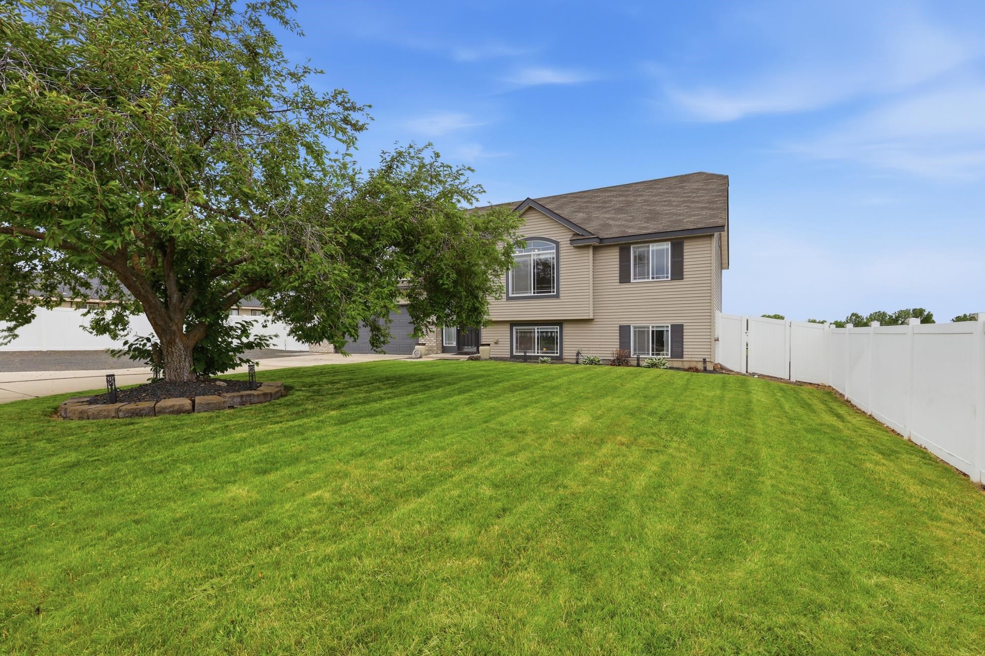 604 S McMillan Rd - Photo 6